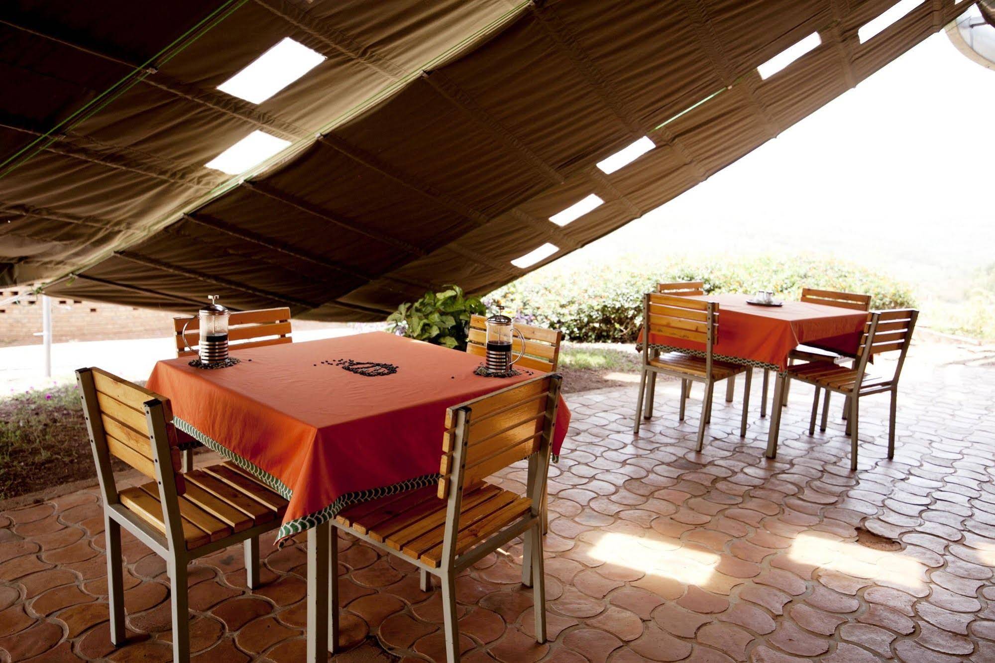 Discover Rwanda Kayonza EcoLodge
