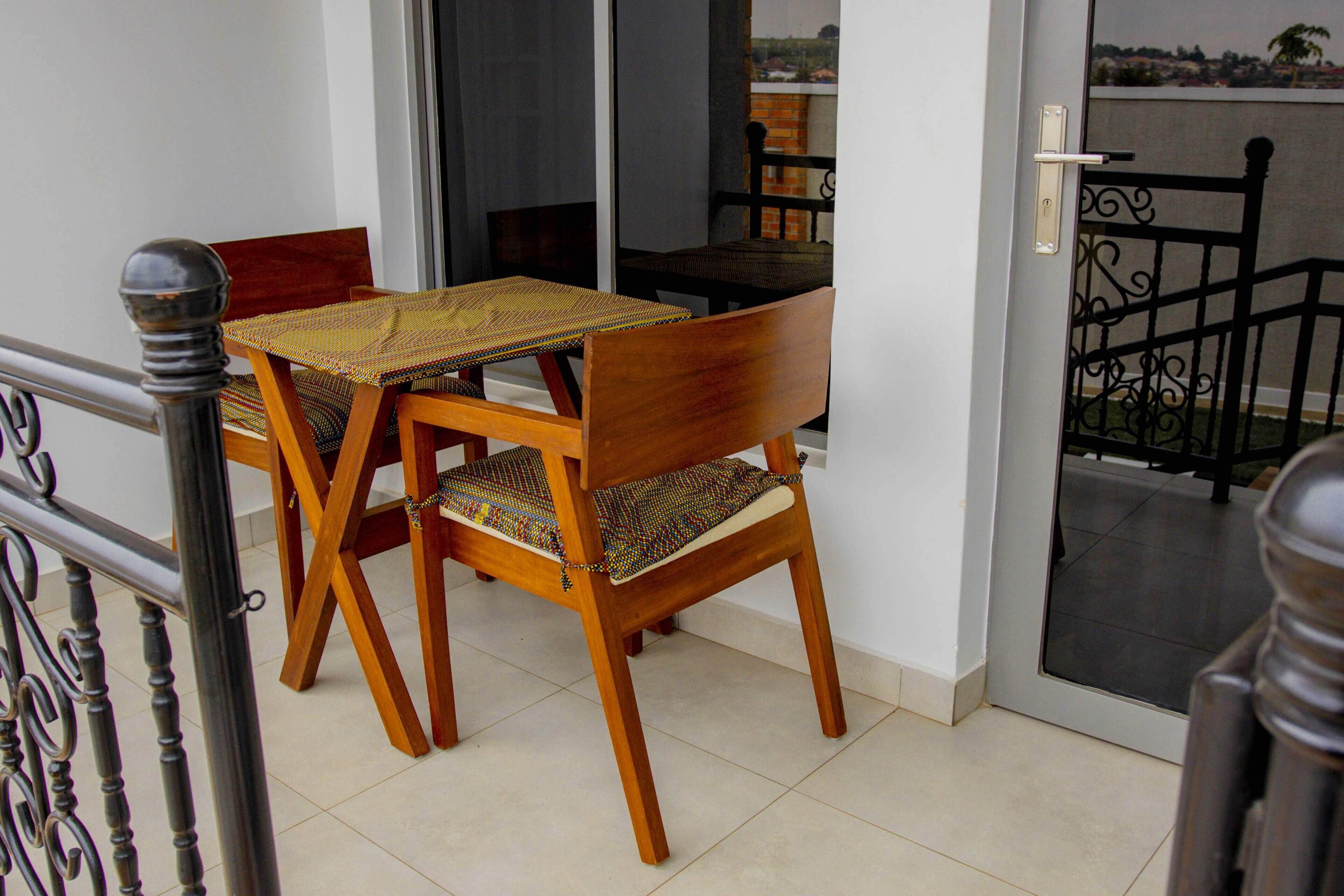 Ally Ngali Motel
