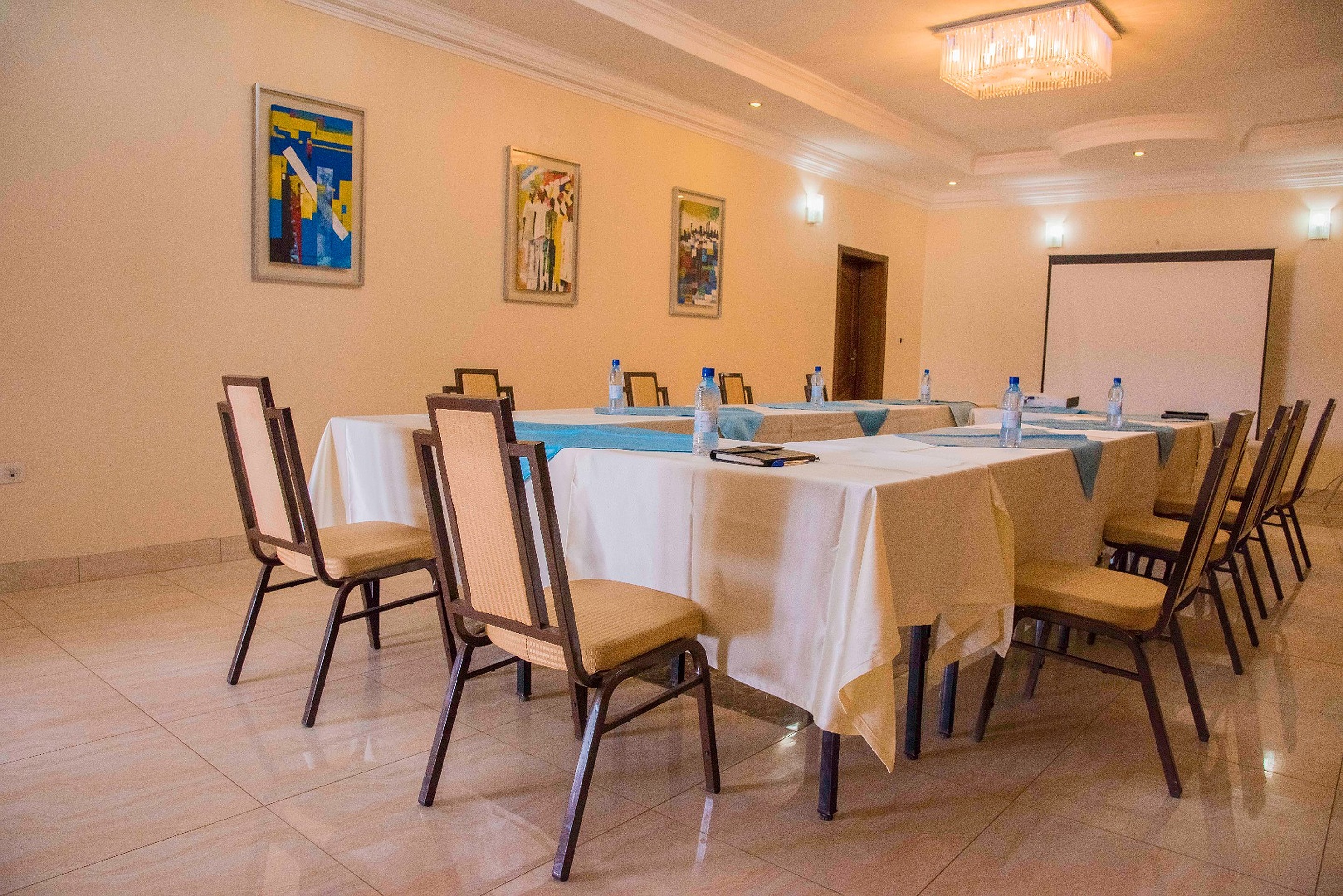 Amaris Hotel