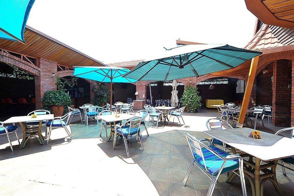 Chez Lando