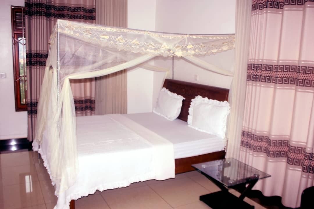 Green View Hotel