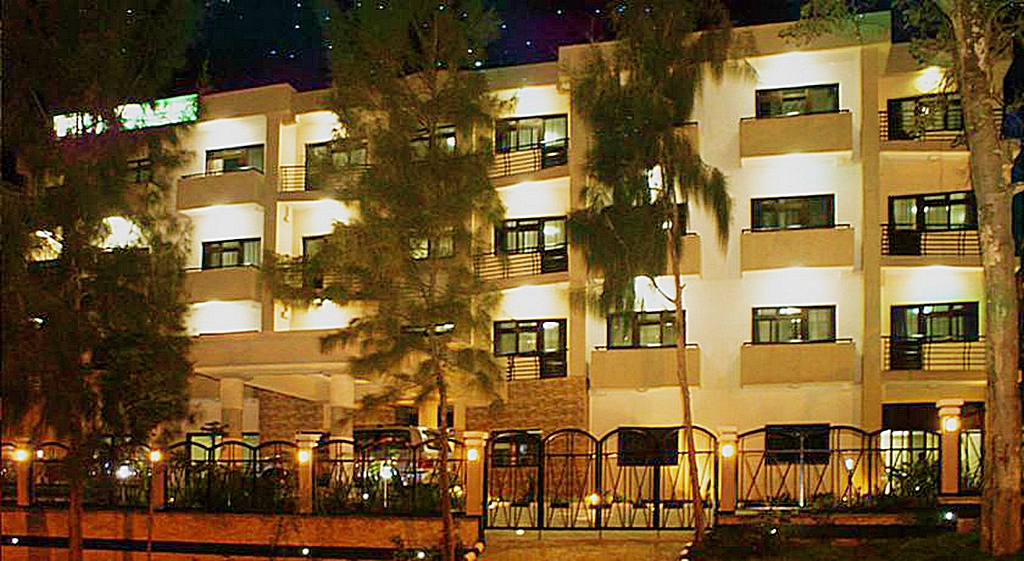 Hill View Hotel & Apartments