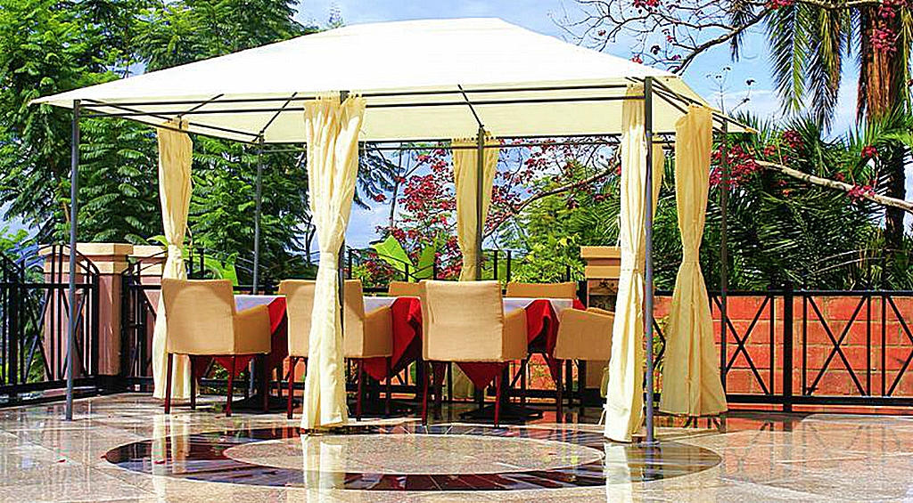 Hill View Hotel & Apartments