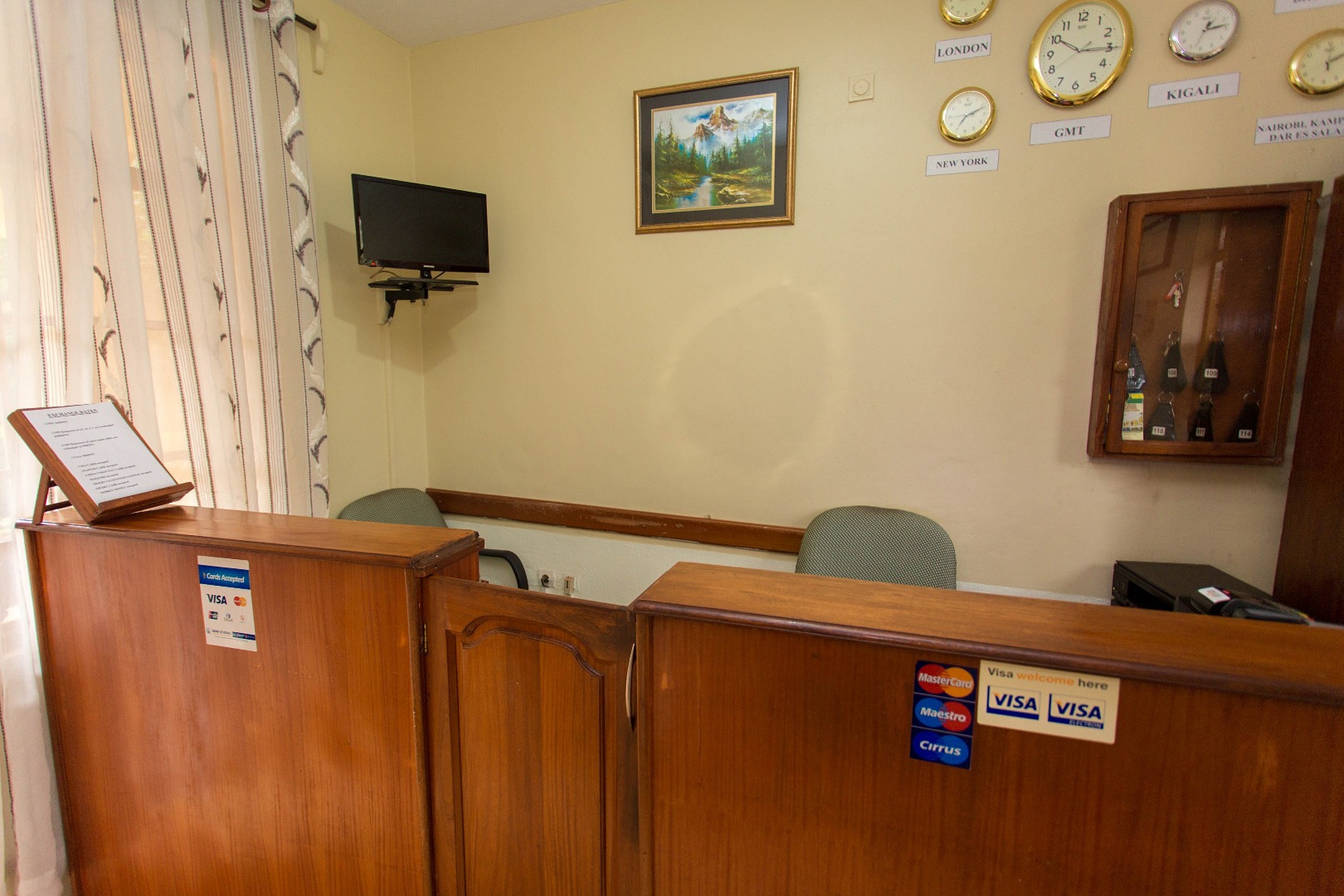 Hotel Iris Guesthouse