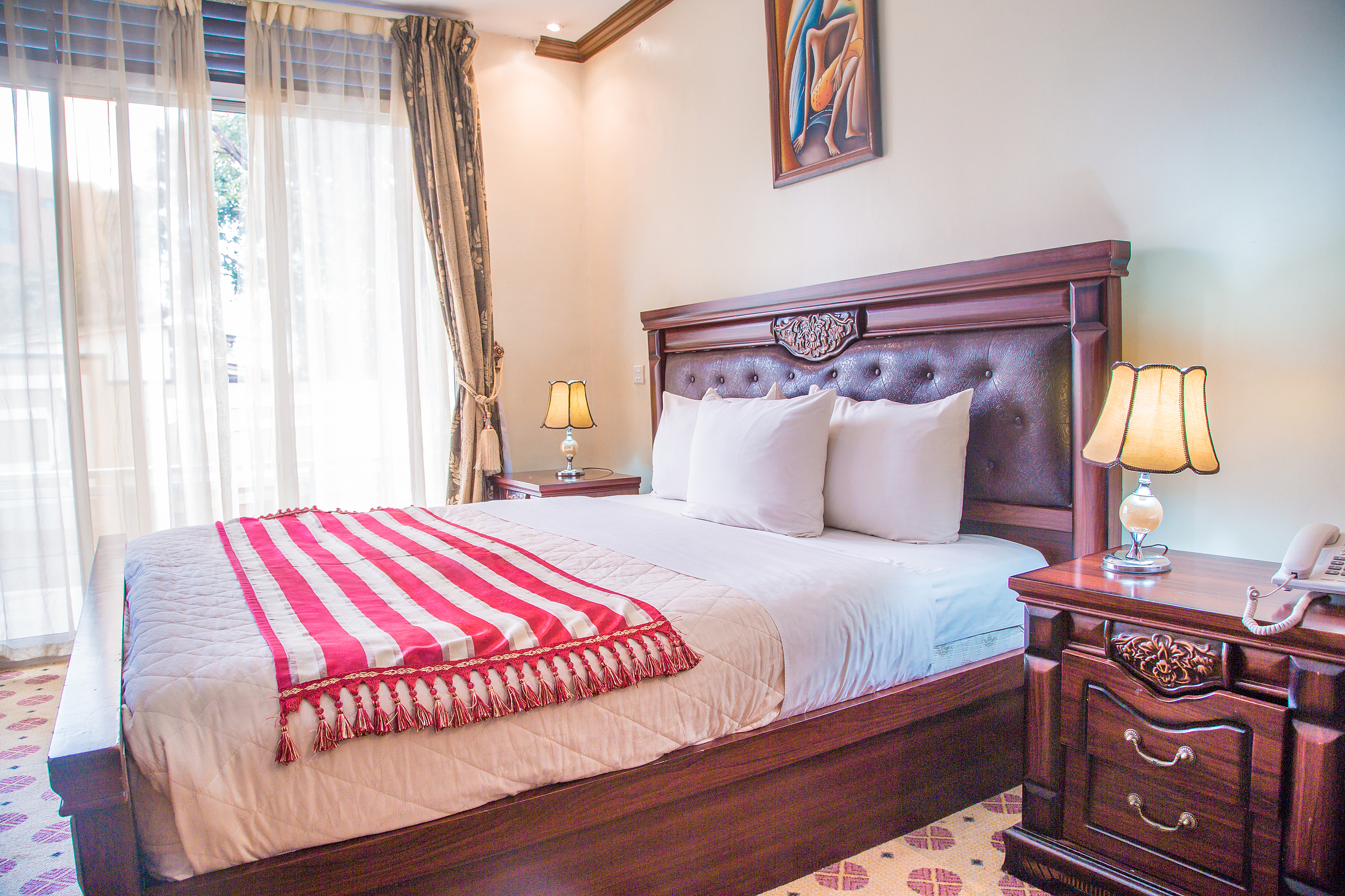 Karisimbi Hotel