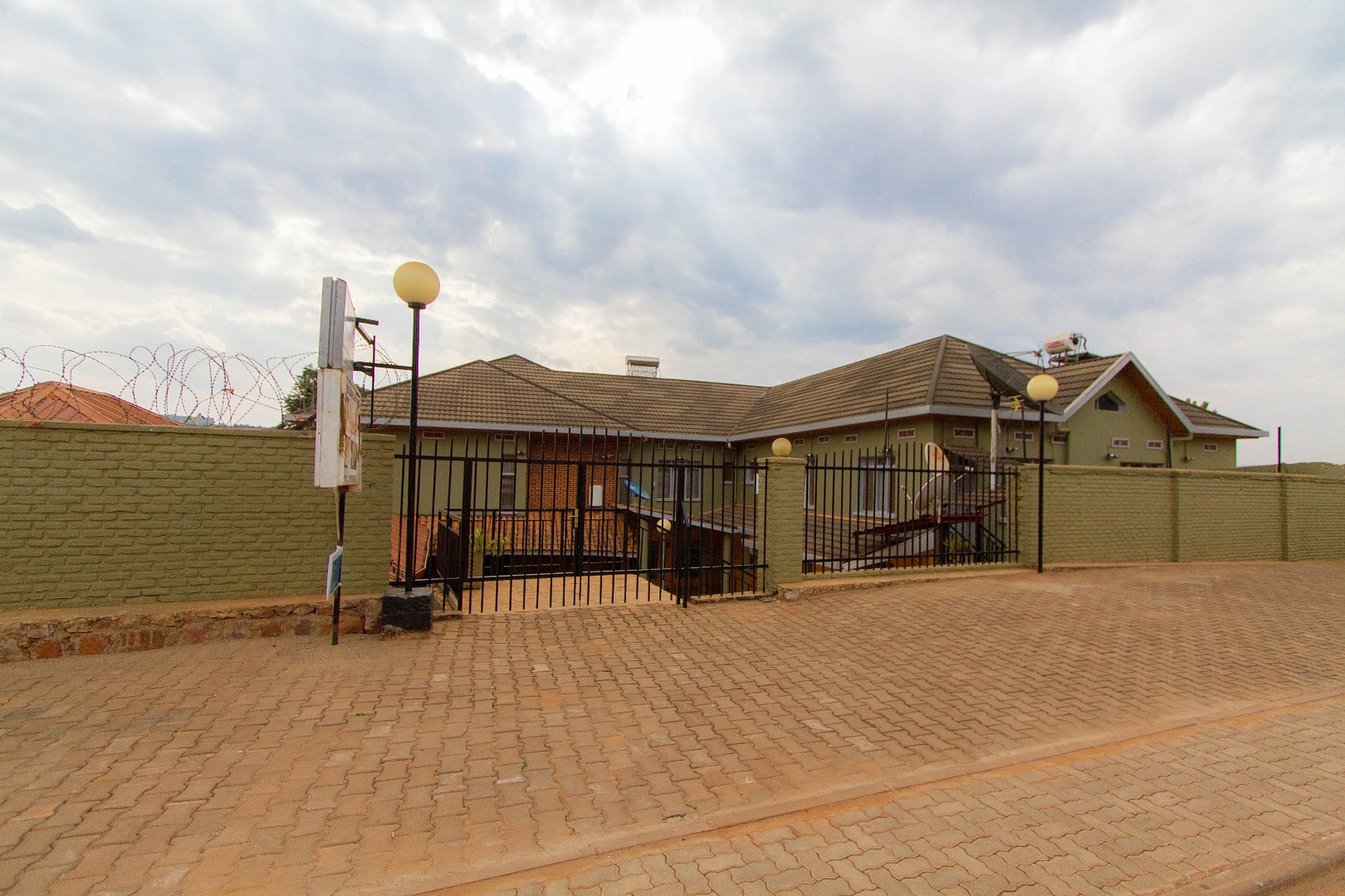 Kings Hospitality Centre