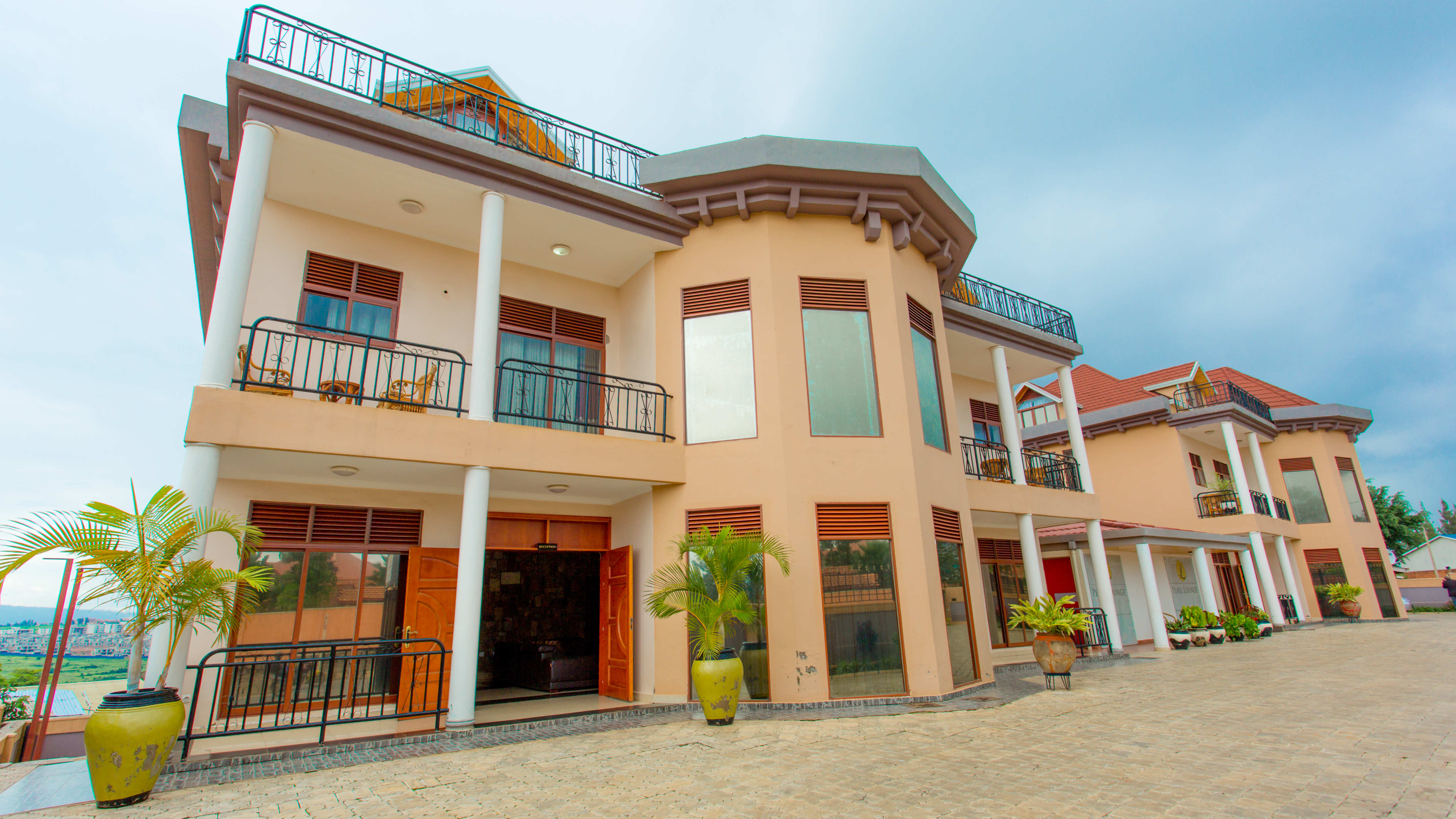 Legend Hotel