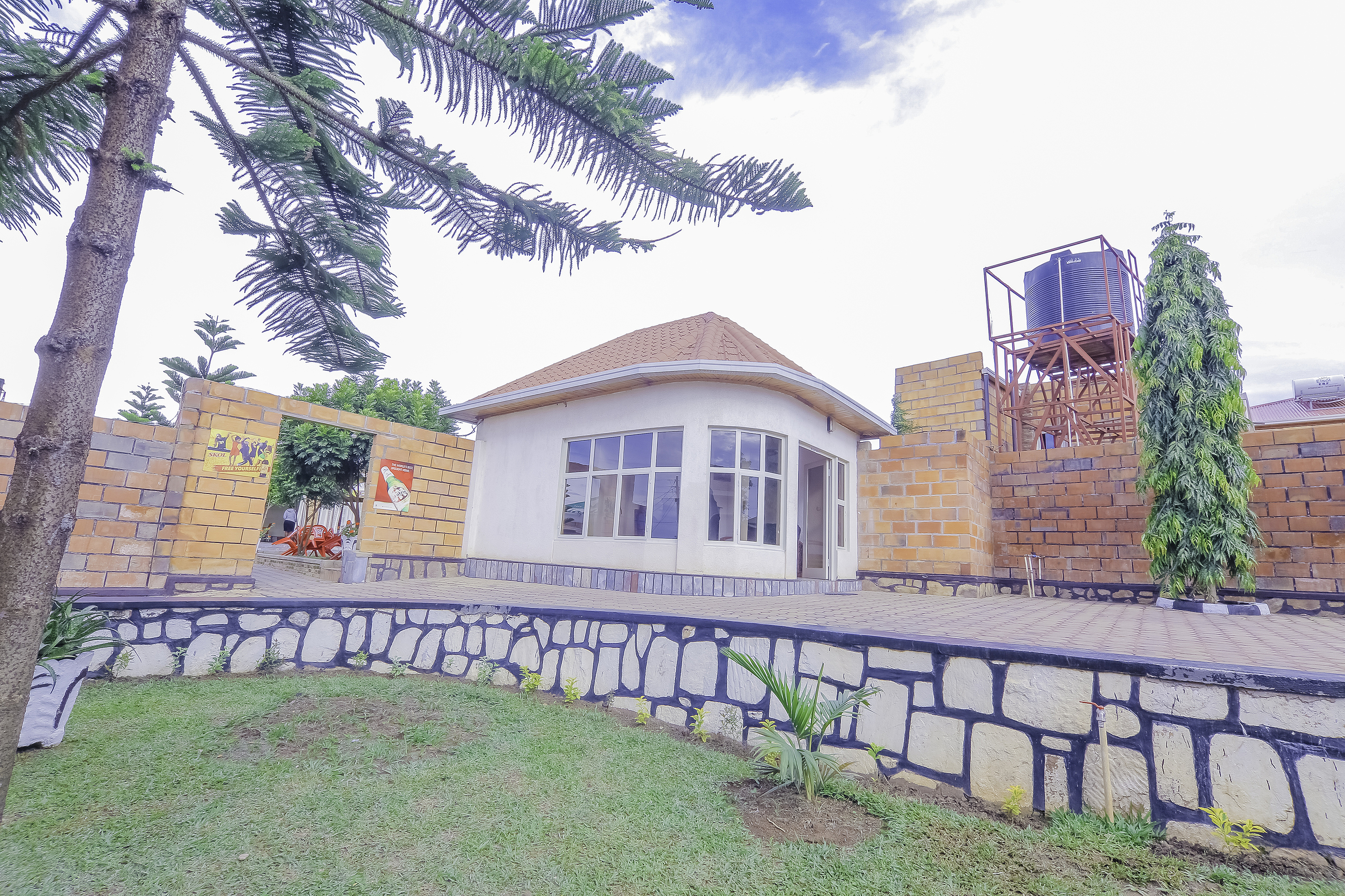 Martin Aviator Hotel
