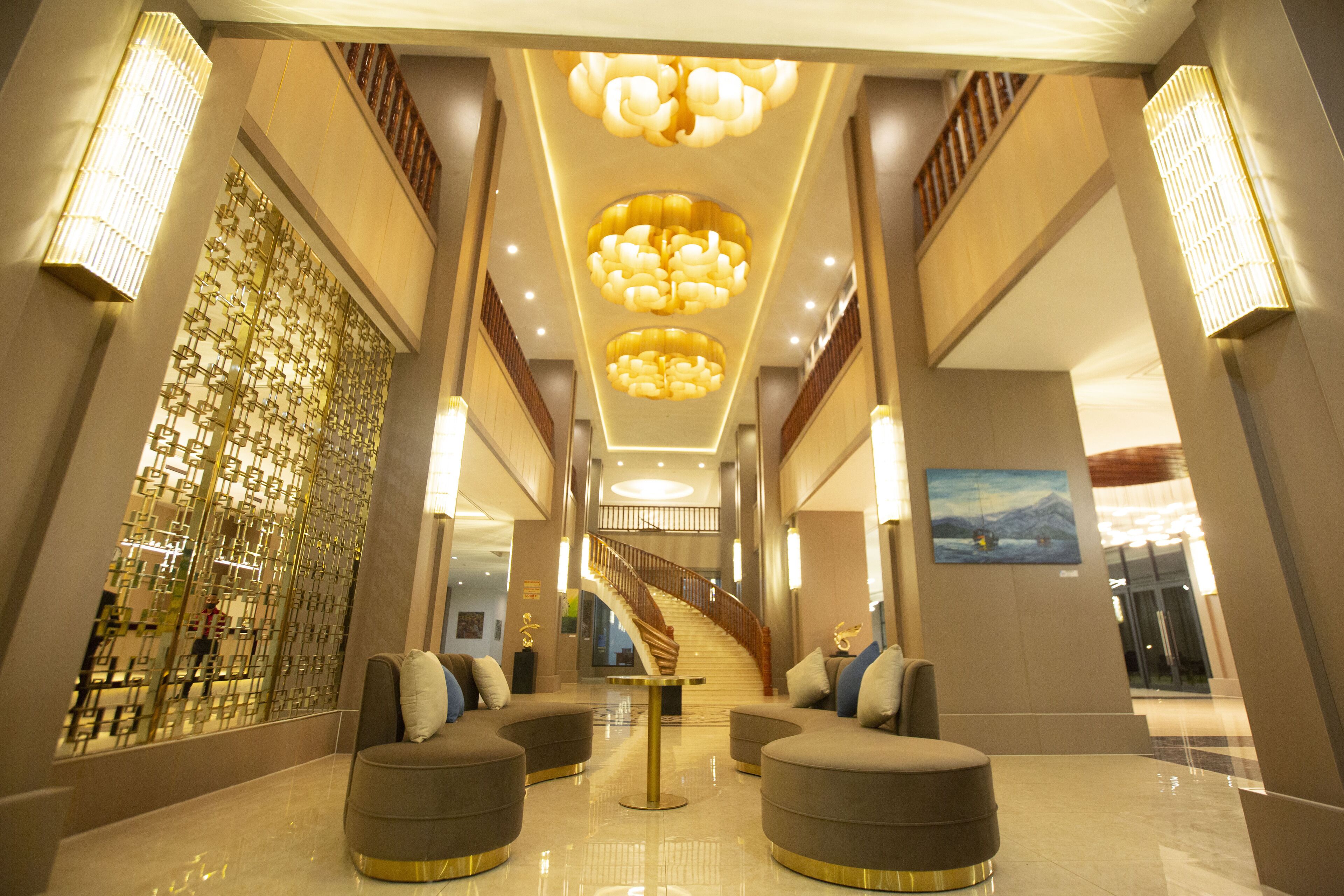 M Hotel