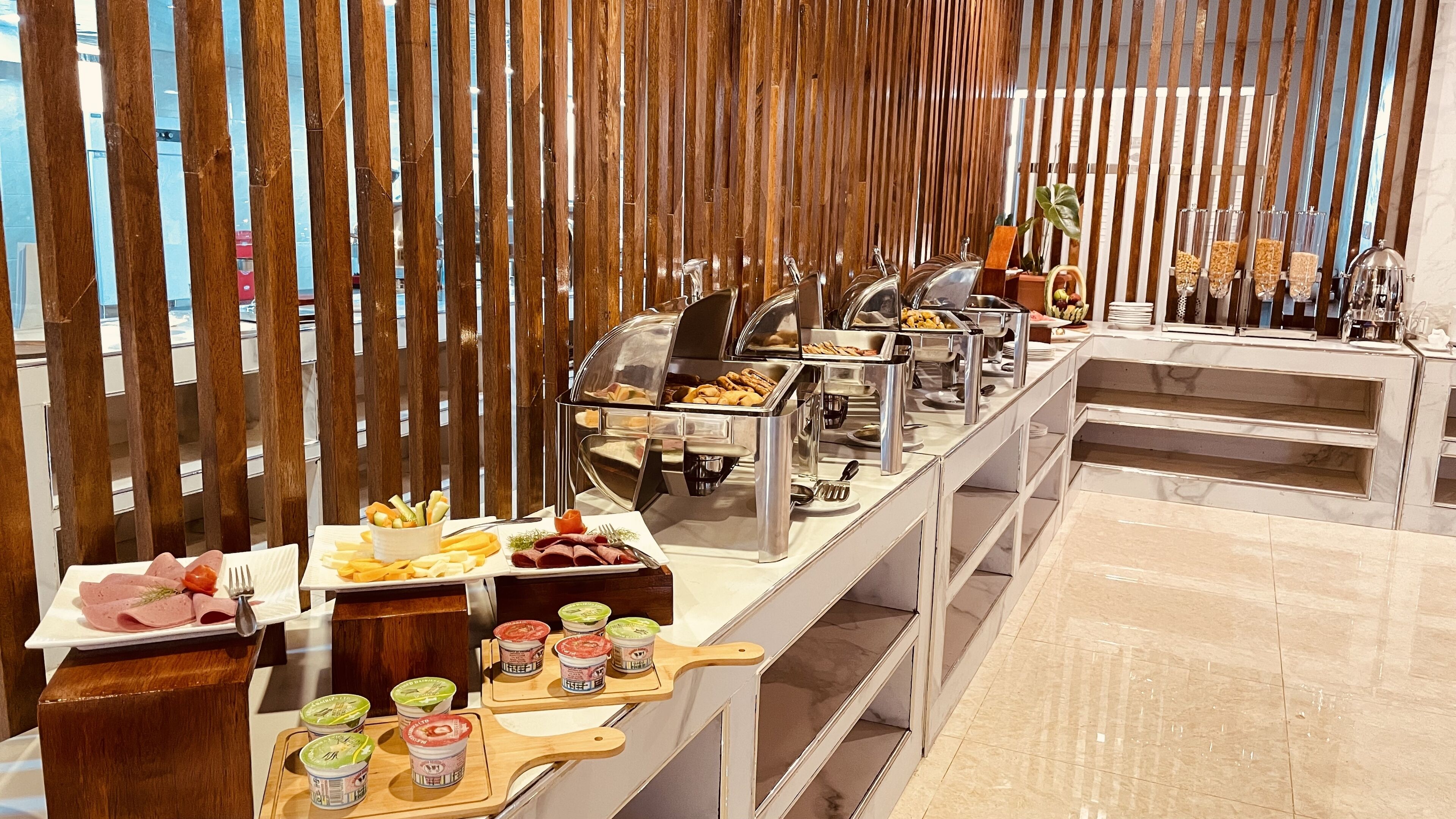 M Hotel