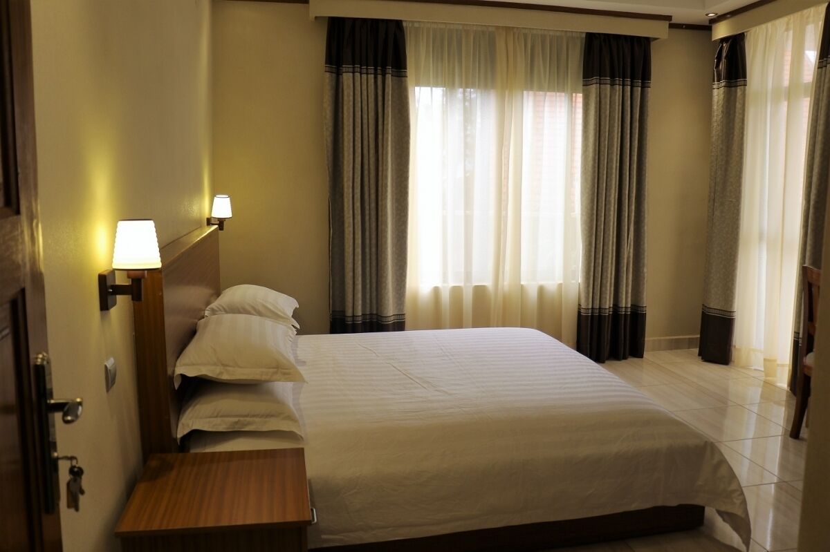 Nandi Residence
