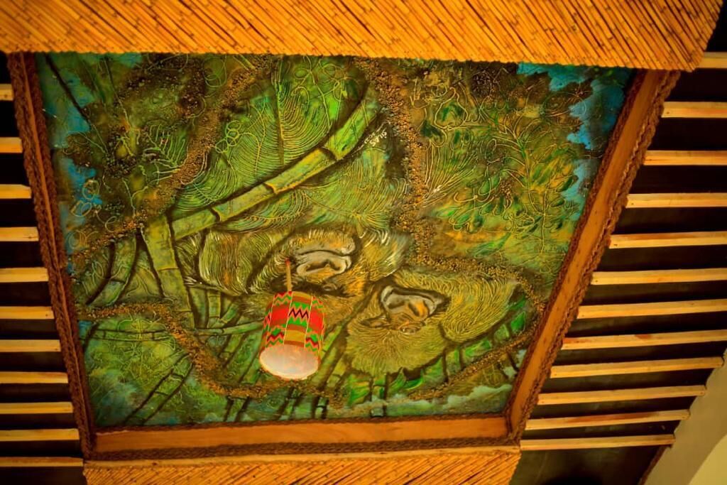 Urugano Virunga Palace
