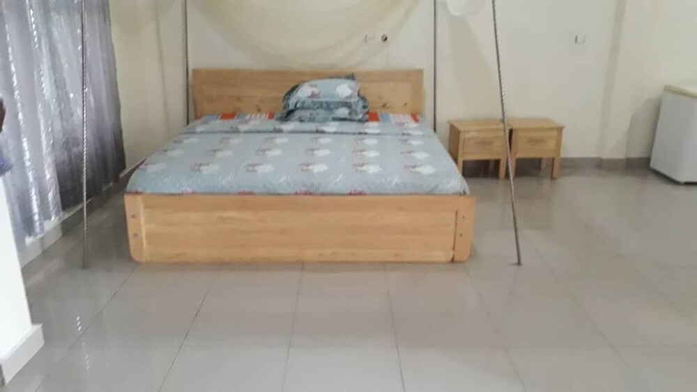 Fido's Guest House & Safaris