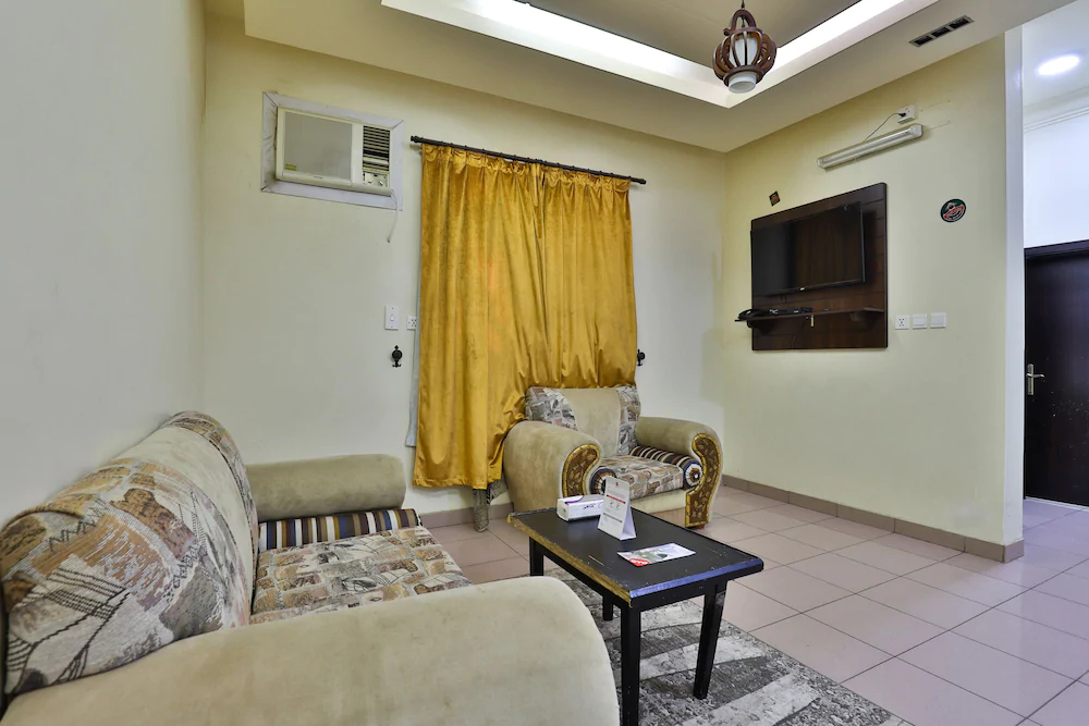 OYO 410 Diamy Apartments