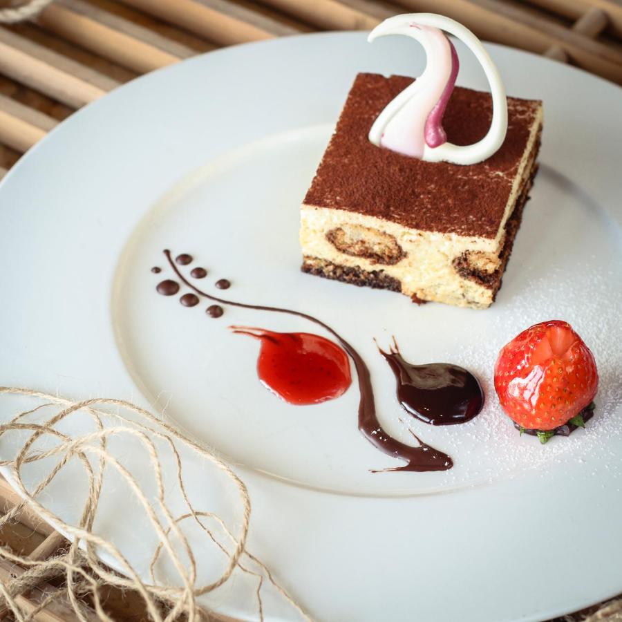 Sheraton Dammam Hotel & Convention Centre