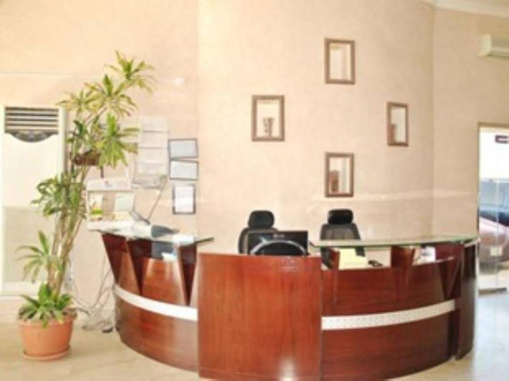 Golden Prince Hotel 1