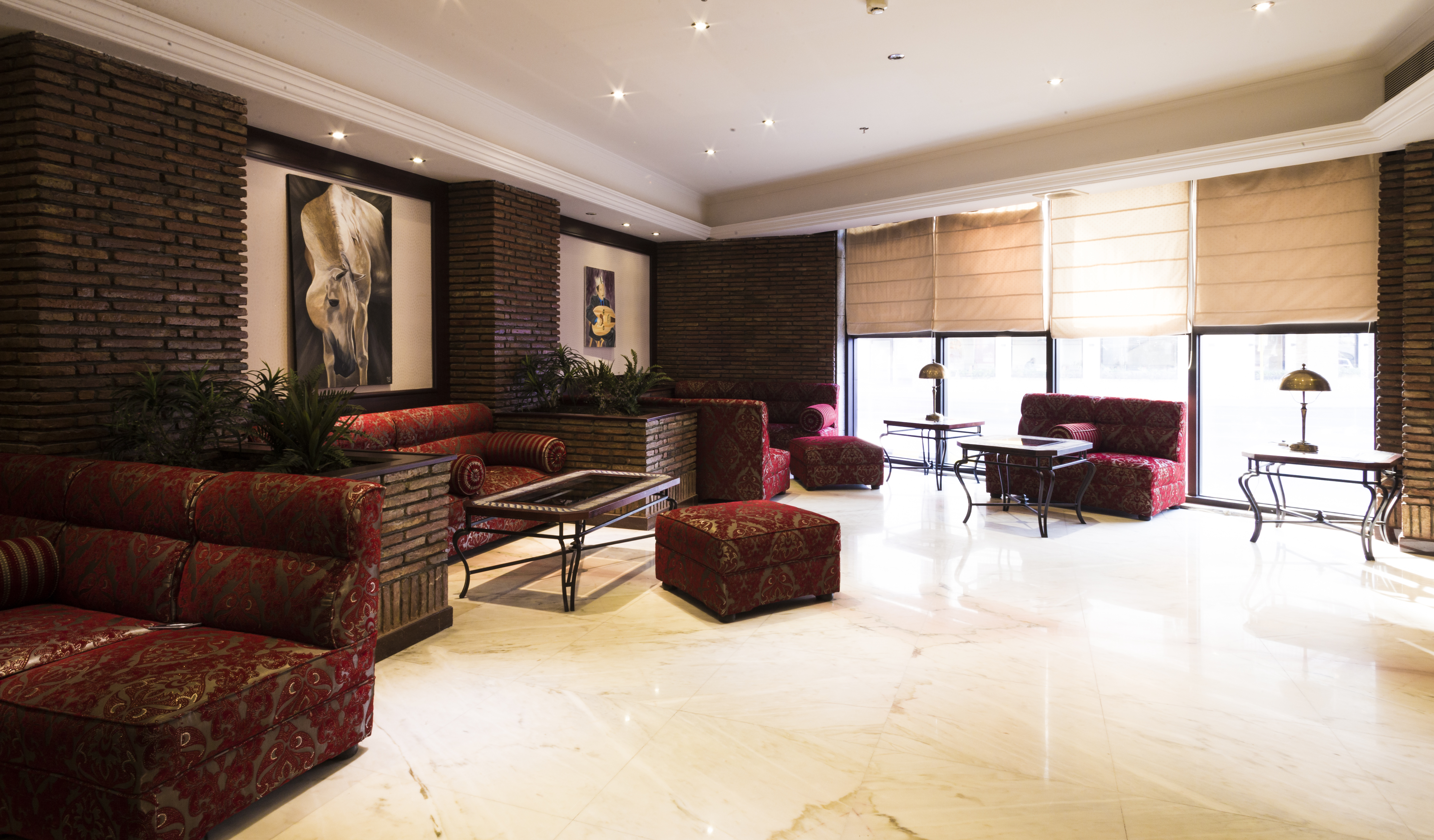 Al Bustan Hotel