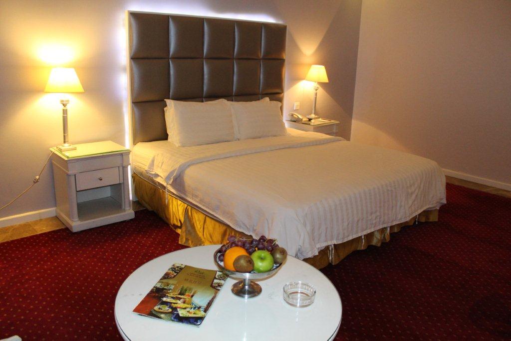 Al Bustan Hotel