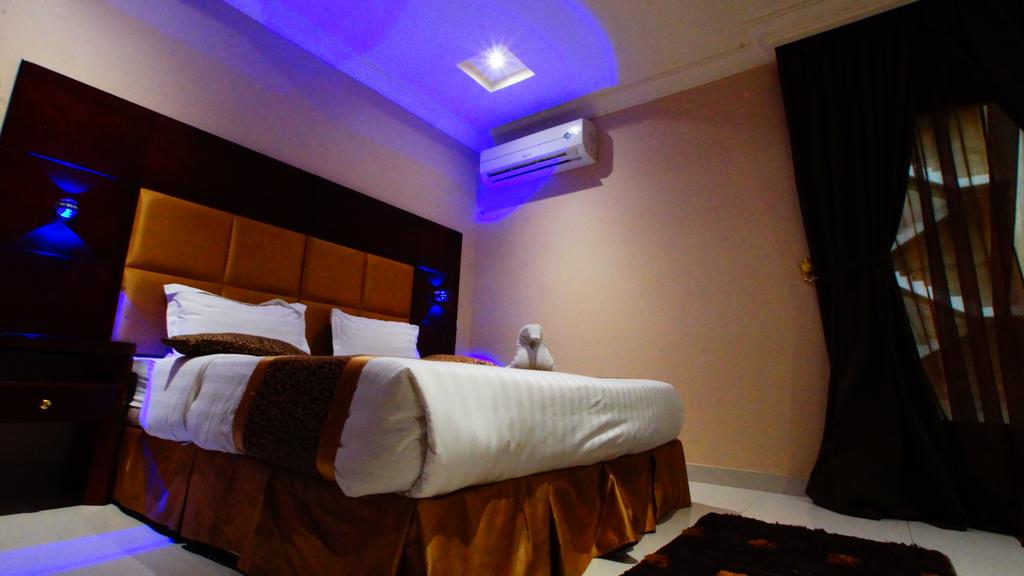 Al Muhaidb Residence Al HAMRA