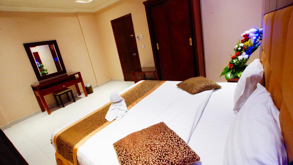 Al Muhaidb Residence Al HAMRA