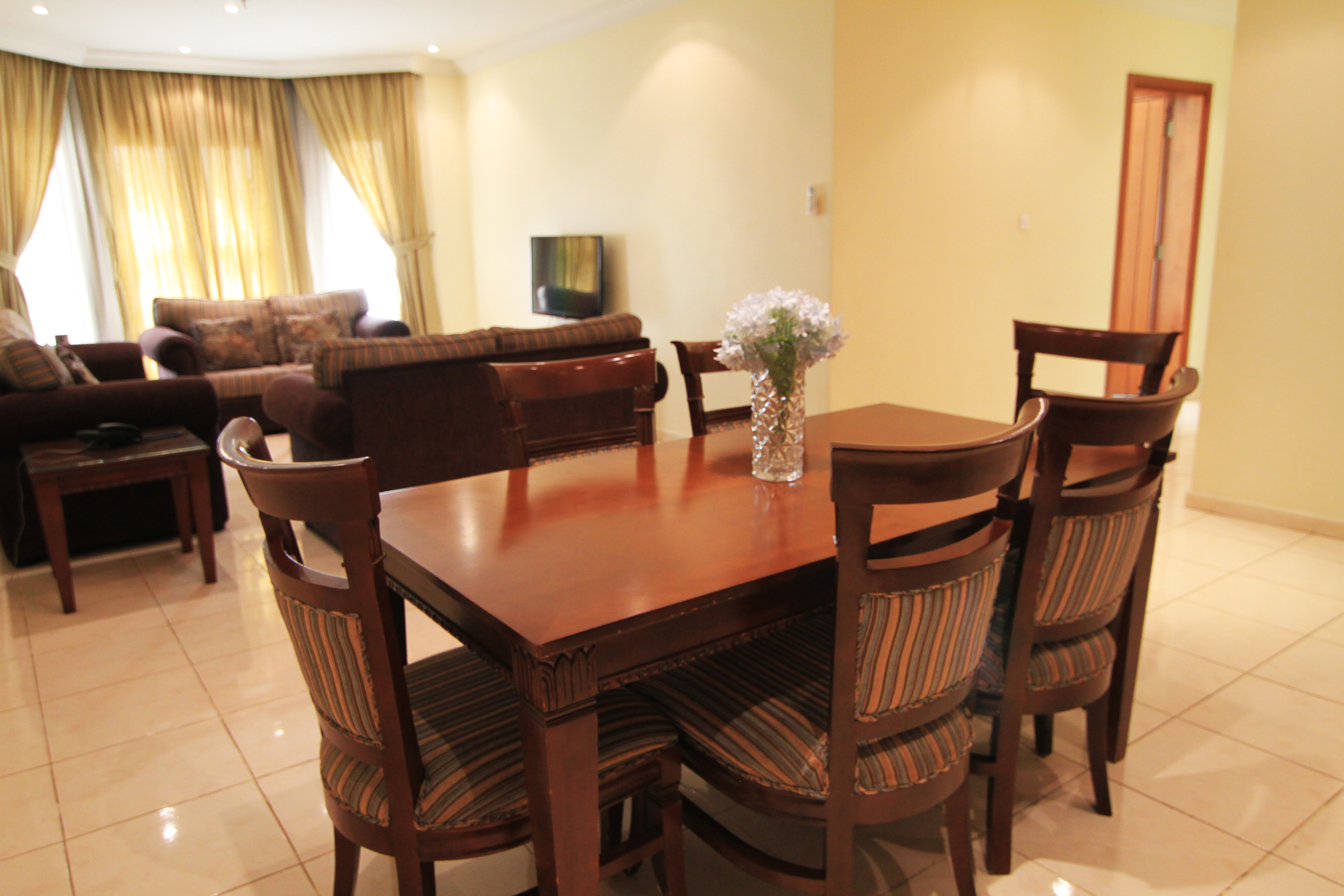 Al Rabitah Al Fondoqeiah Apartments