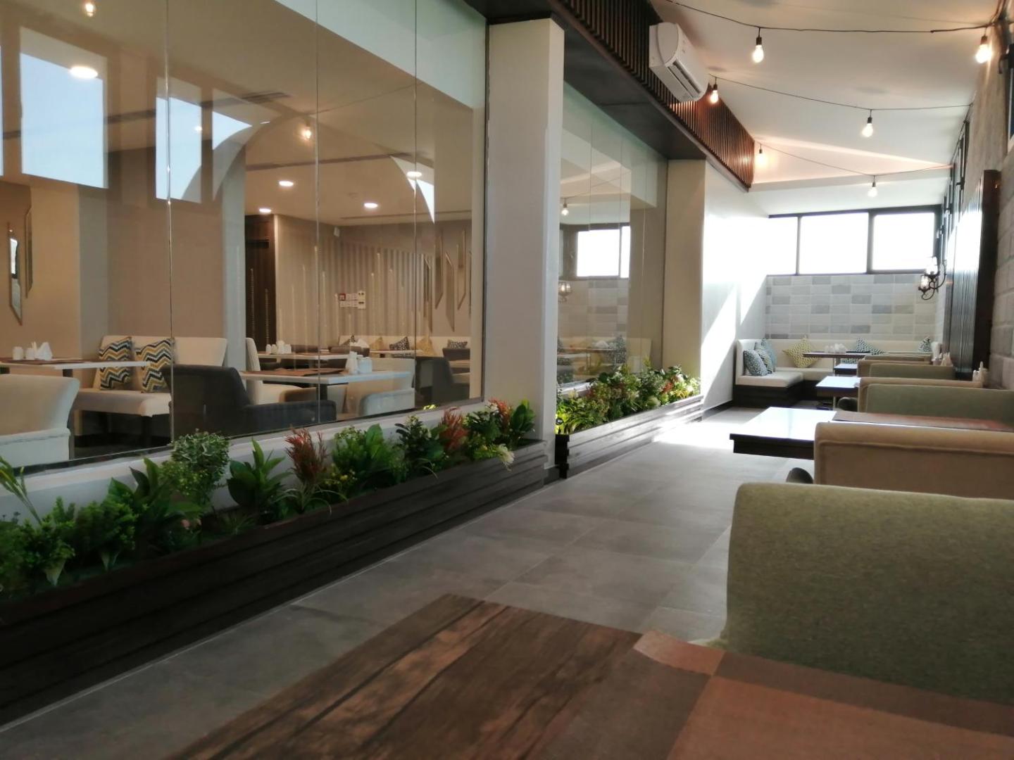 Aquila Hotel