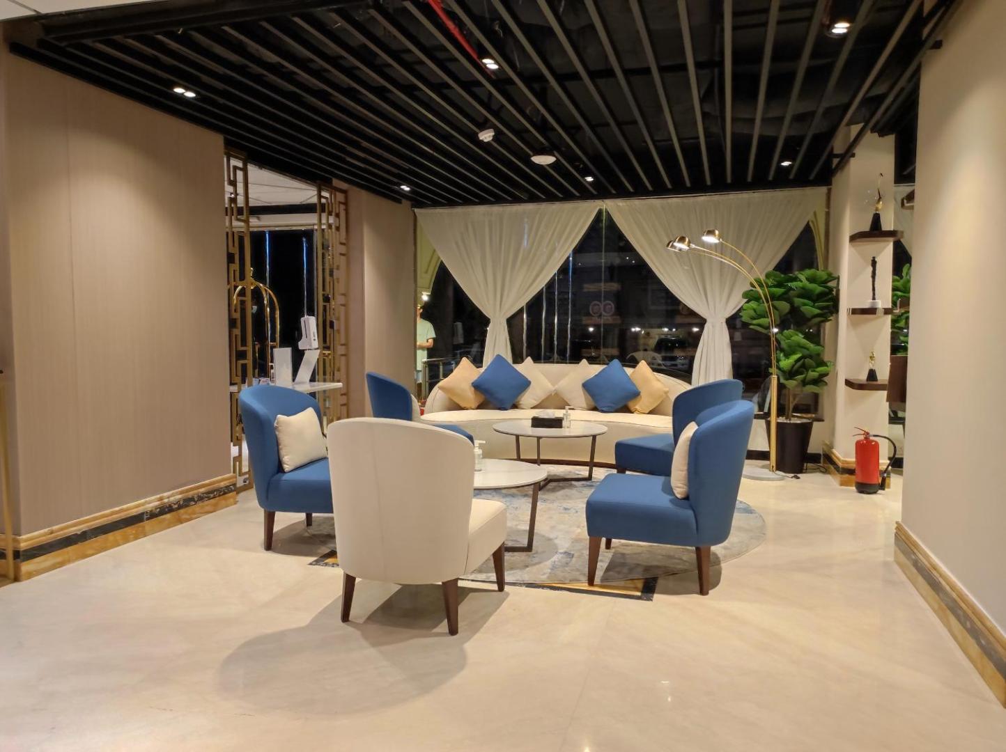 Aquila Hotel