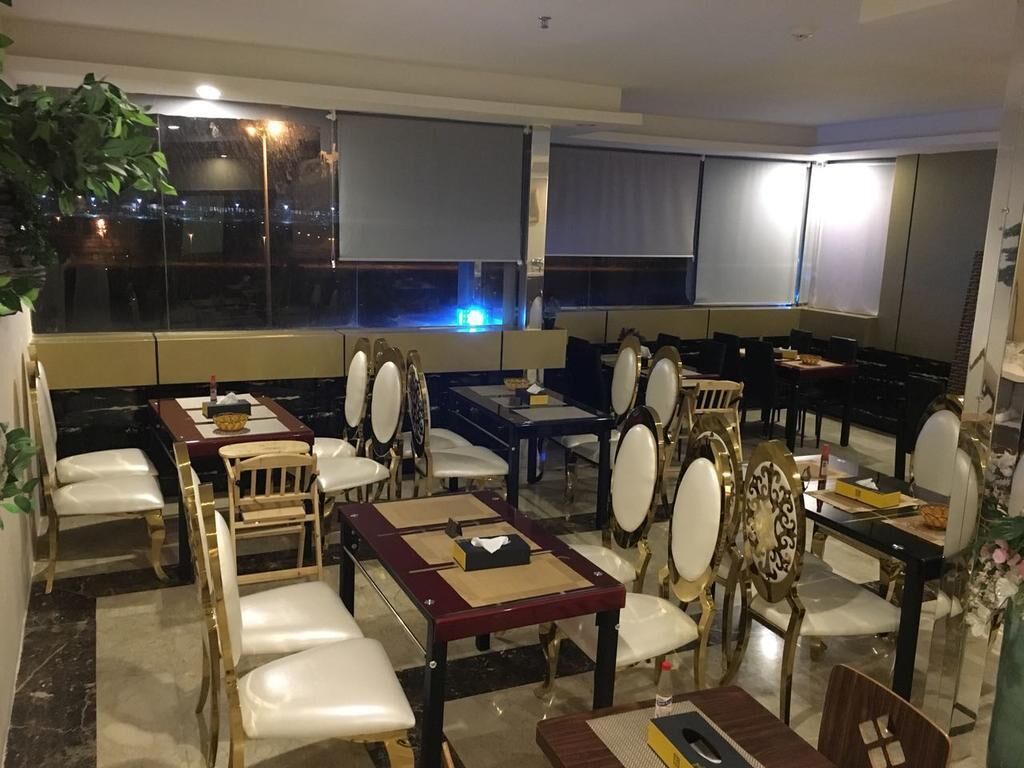 Areen Palace Hotel Al Madina Road