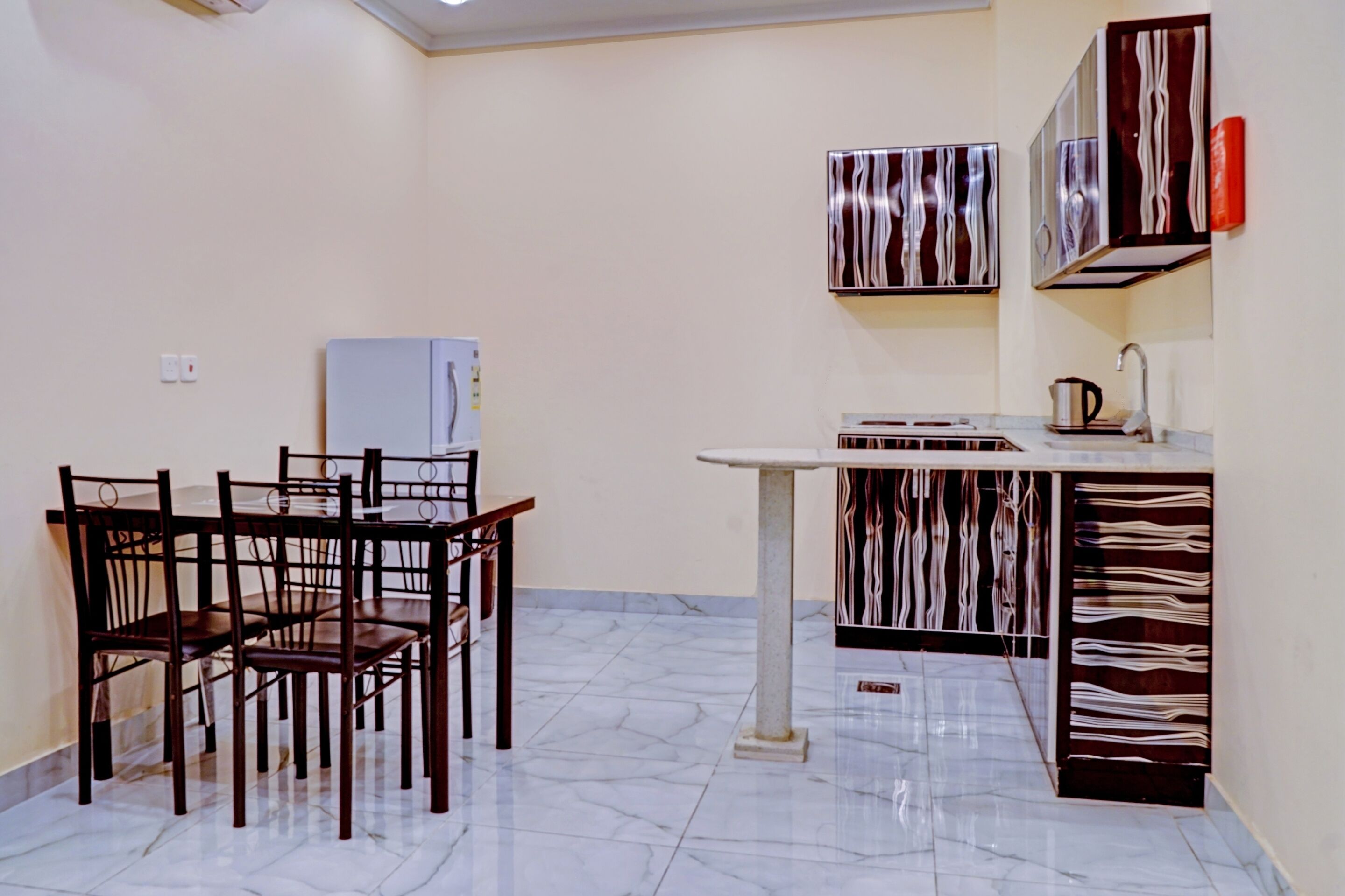 Capital O 605 Tafwij Hotel
