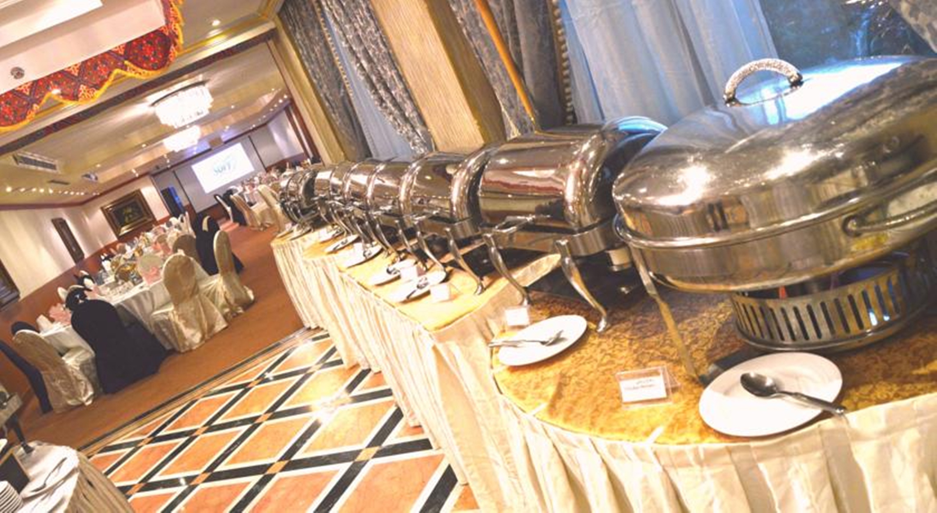 Golden Hotel
