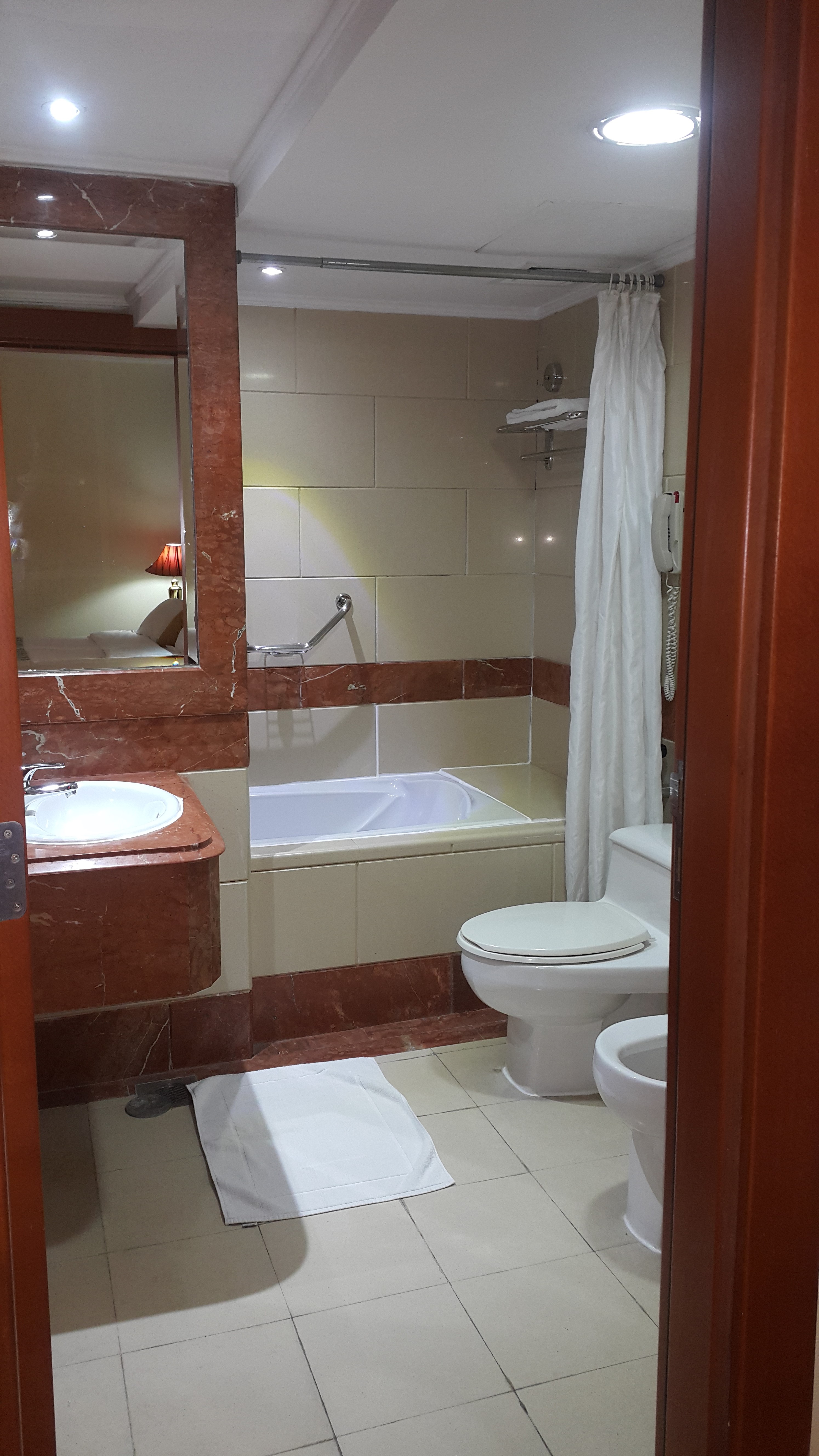 Golden Hotel