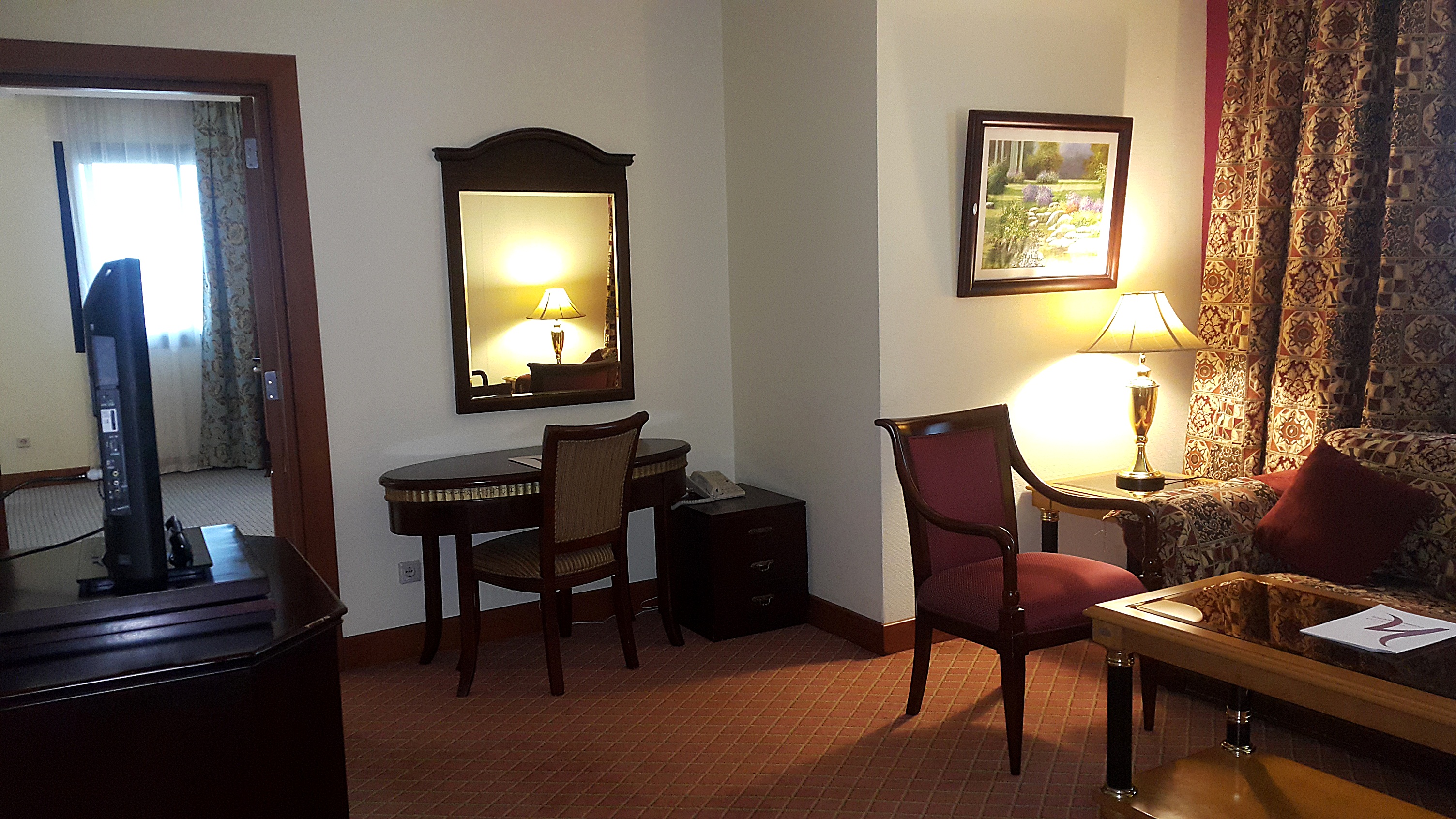 Golden Hotel