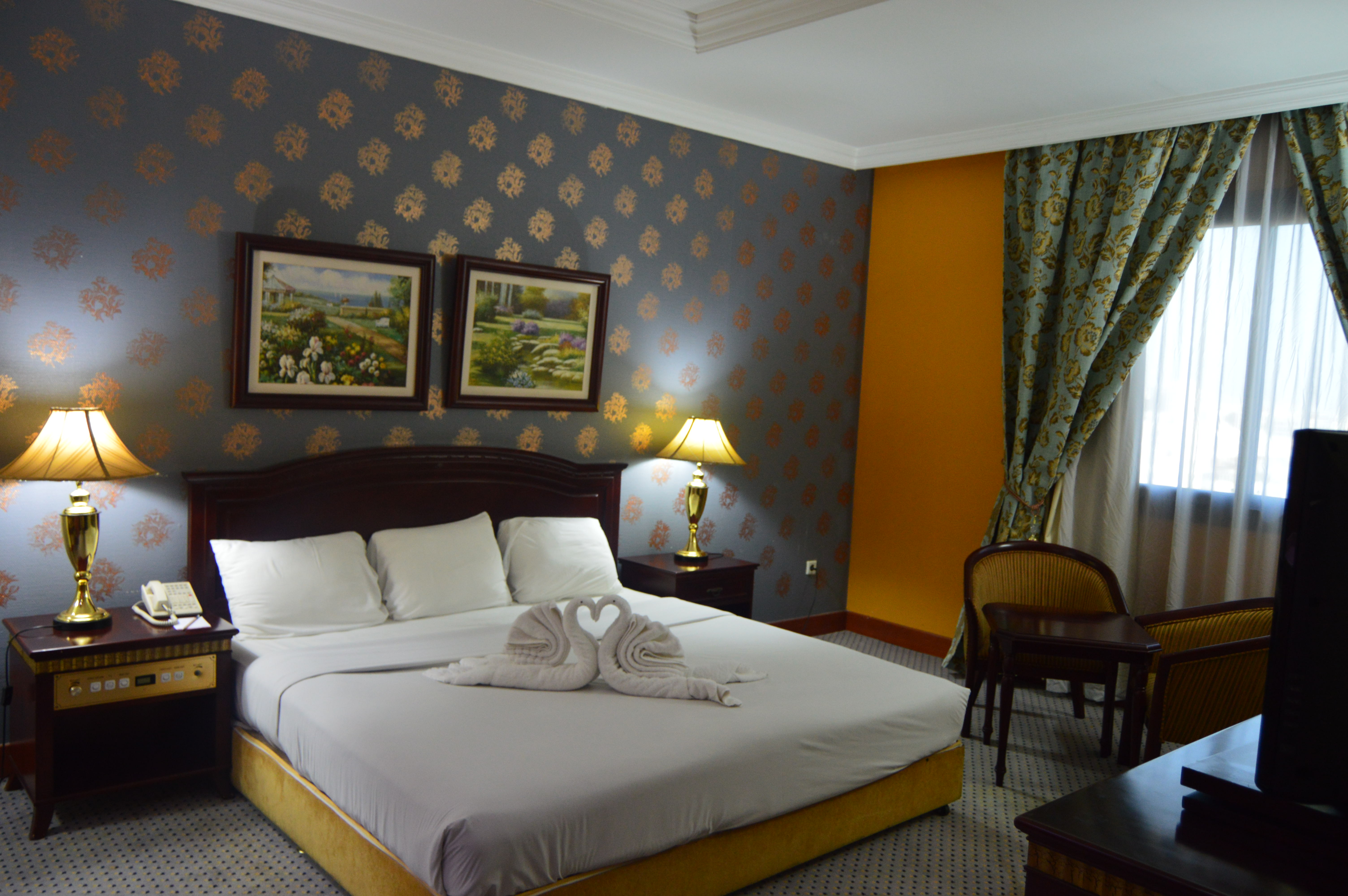 Golden Hotel