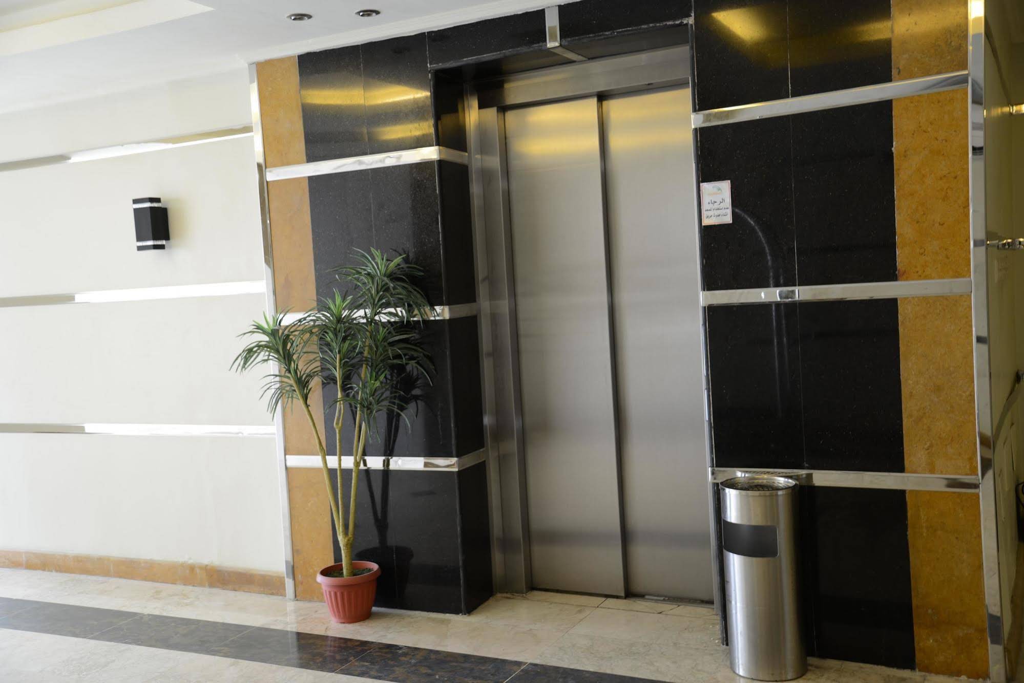 Golden Park Hotel Apartments
