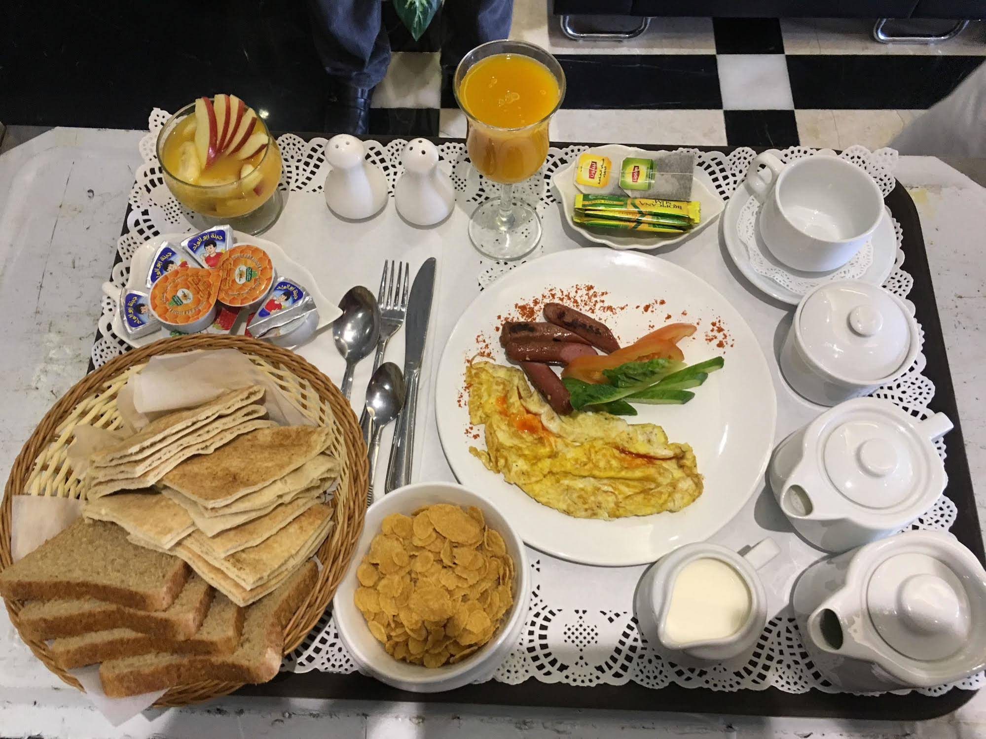 Julanar Alsharq Suites