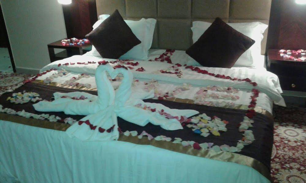 Julanar Alsharq Suites