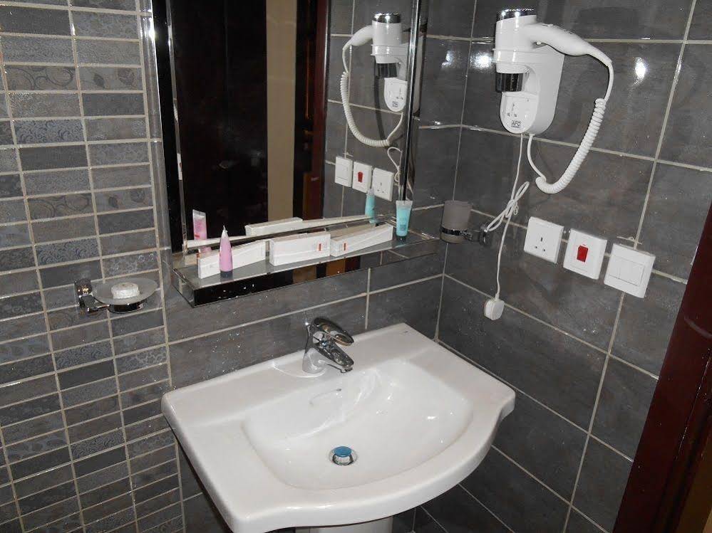 Julanar Alsharq Suites