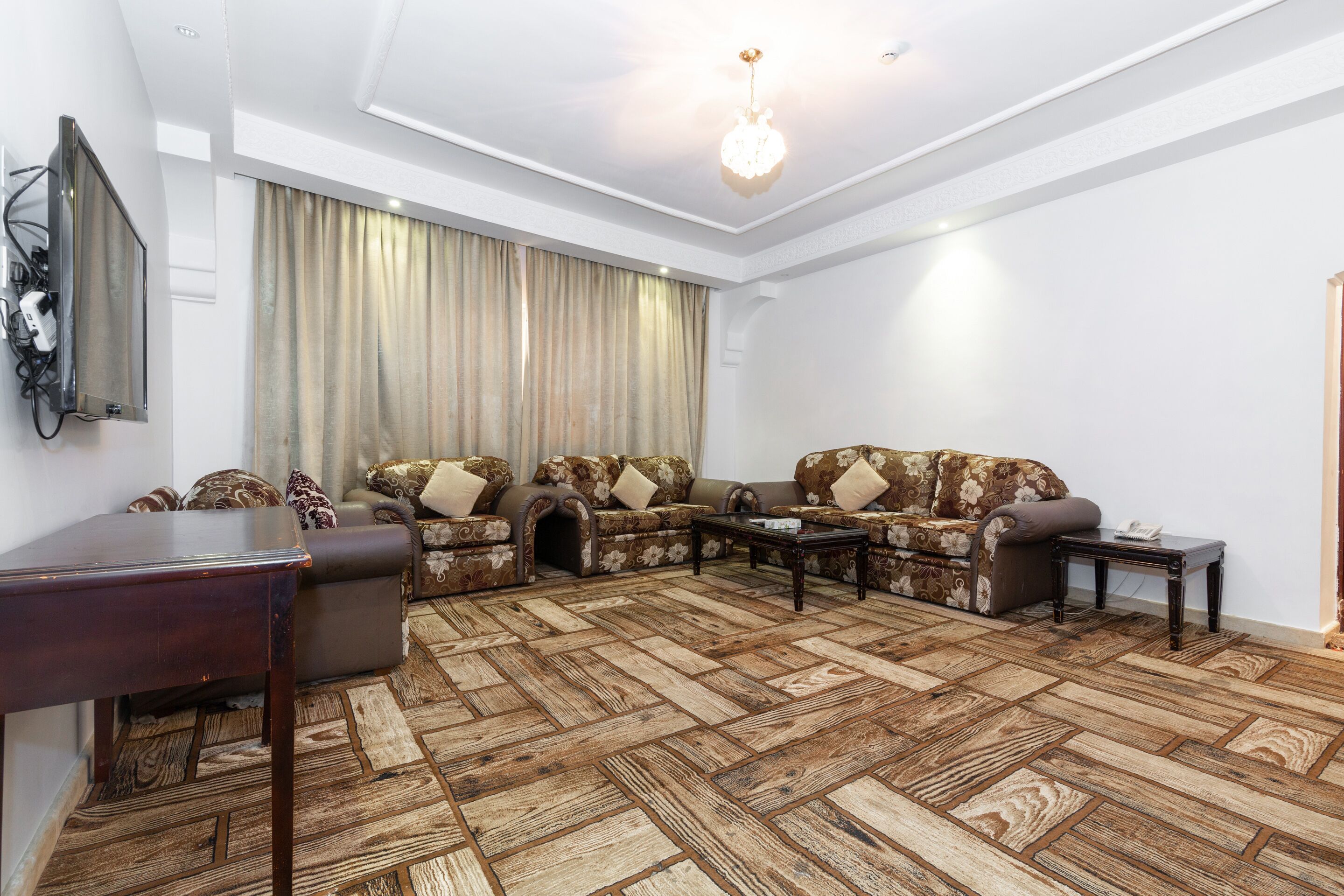 OYO 148 Diamond Beach Hotel