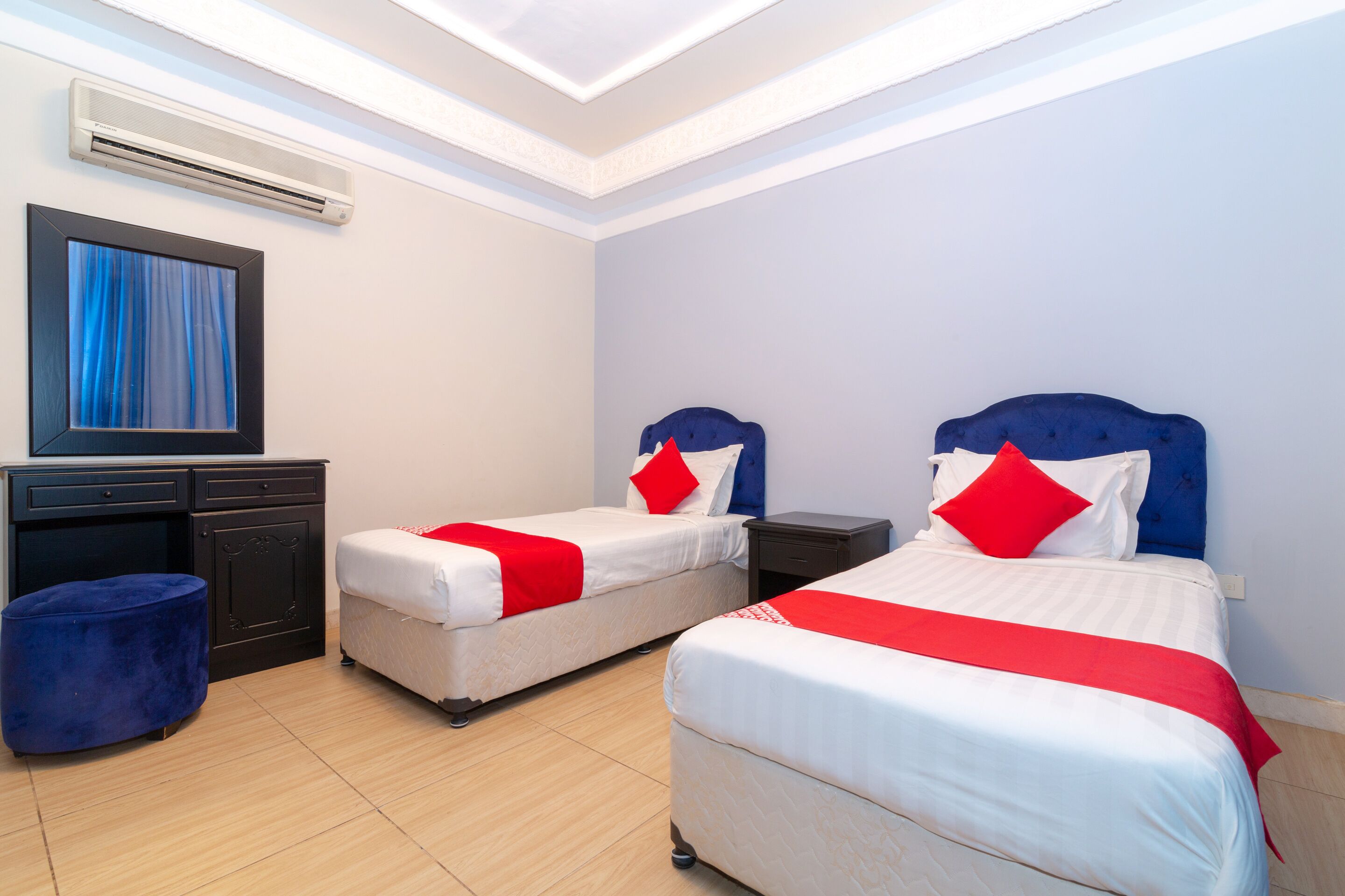 OYO 148 Diamond Beach Hotel