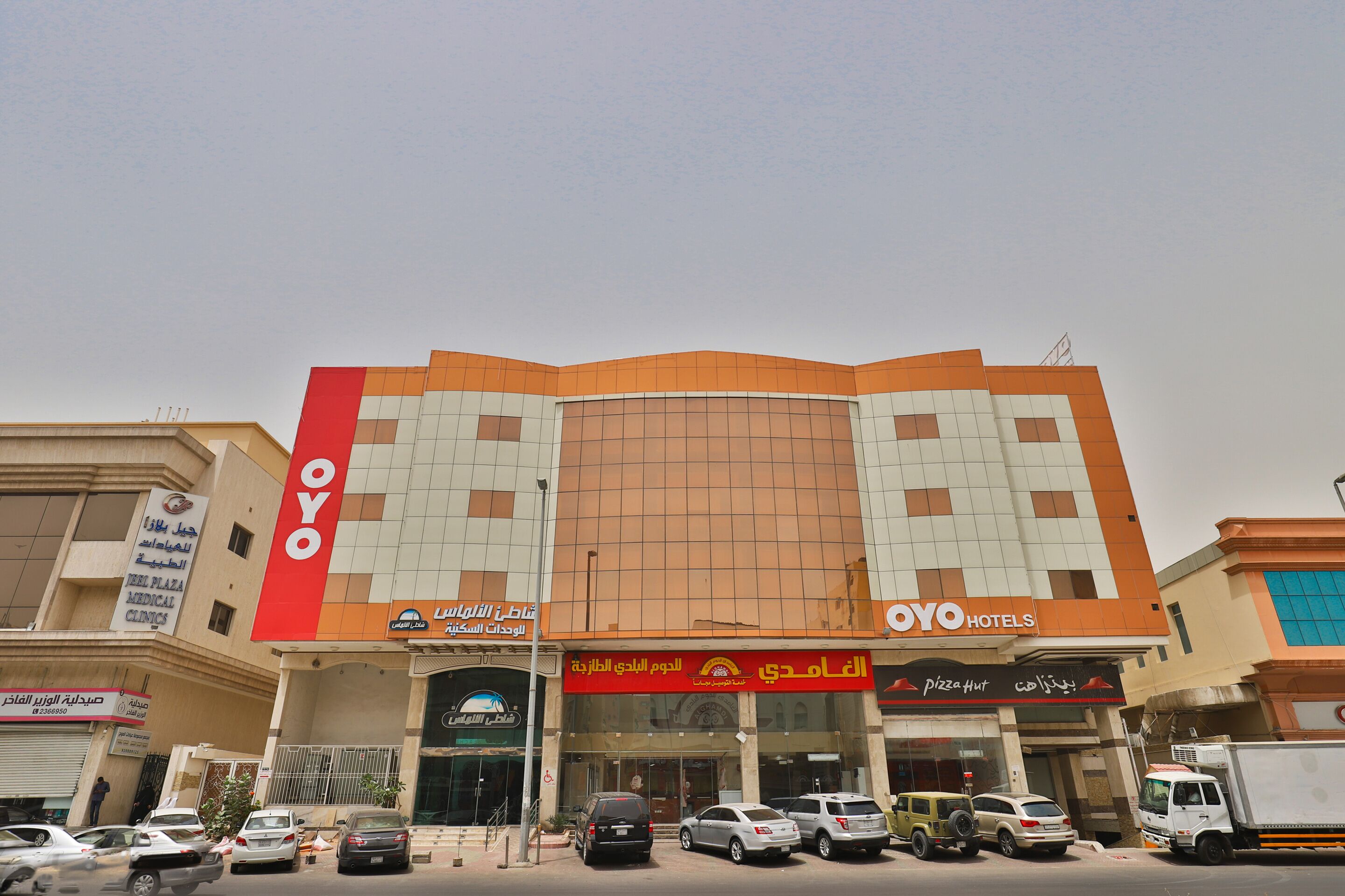 OYO 148 Diamond Beach Hotel