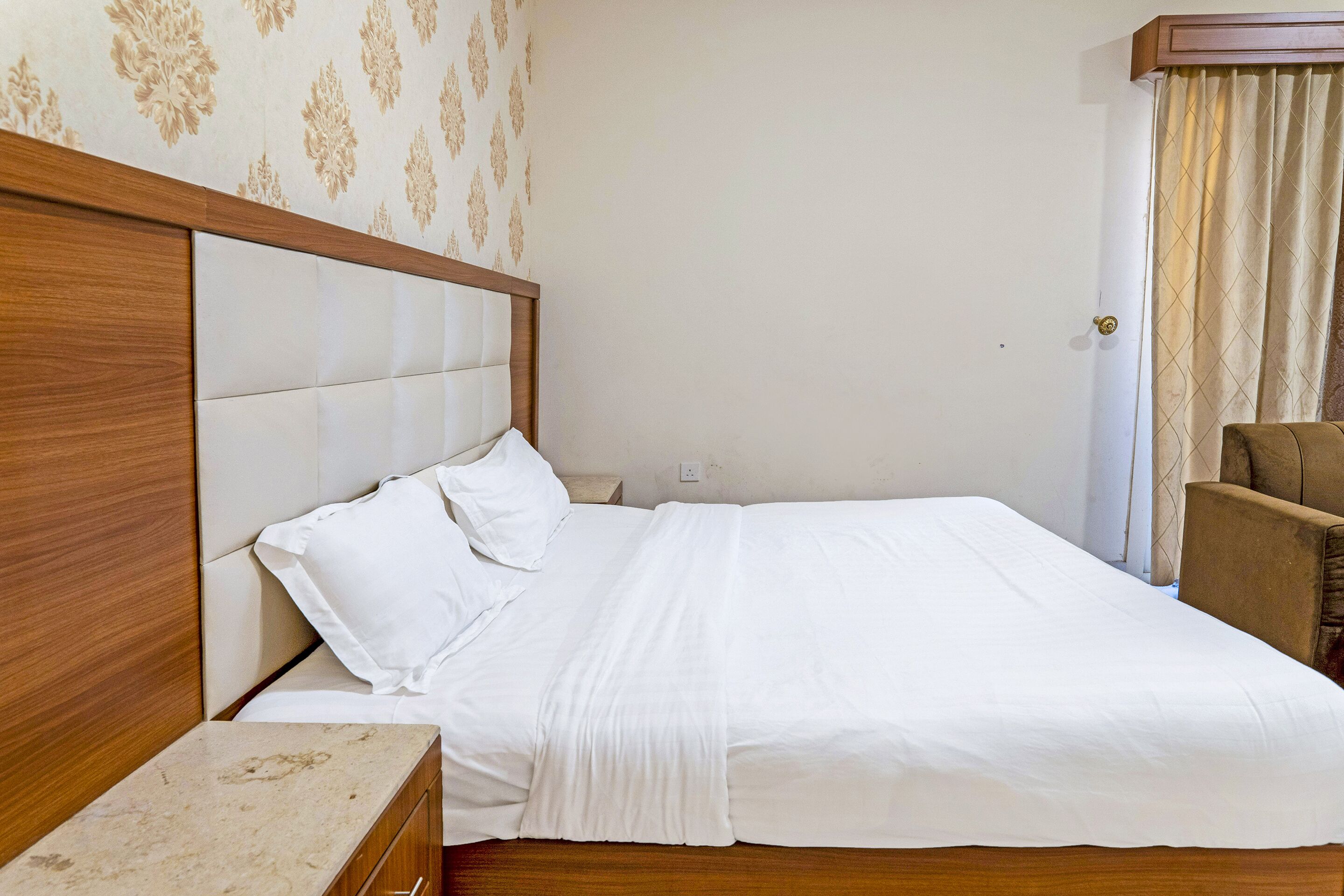 OYO 607 Jeddah Palace Hotel