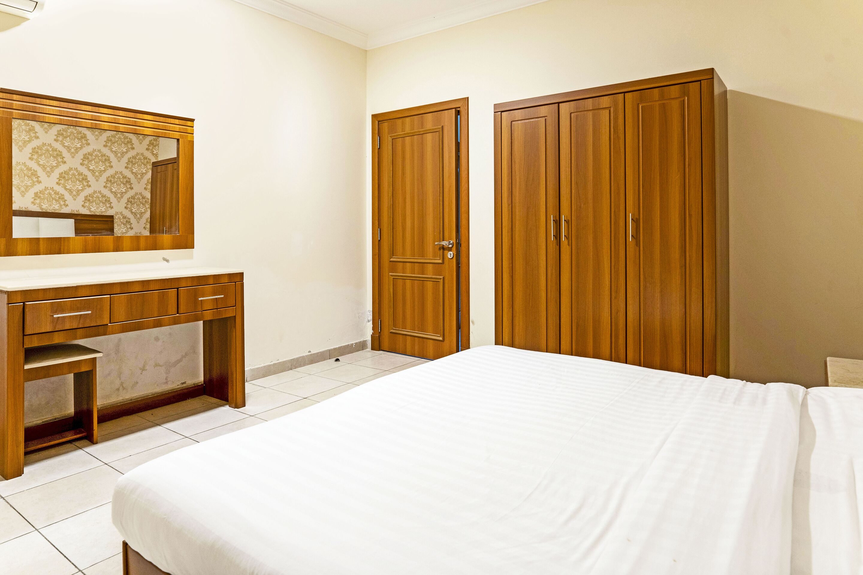 OYO 607 Jeddah Palace Hotel