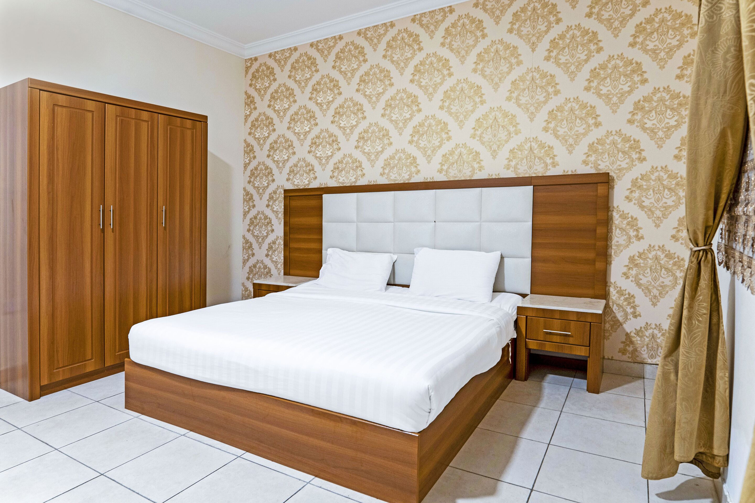 OYO 607 Jeddah Palace Hotel