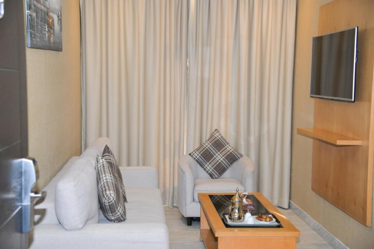 Ozone Hotel