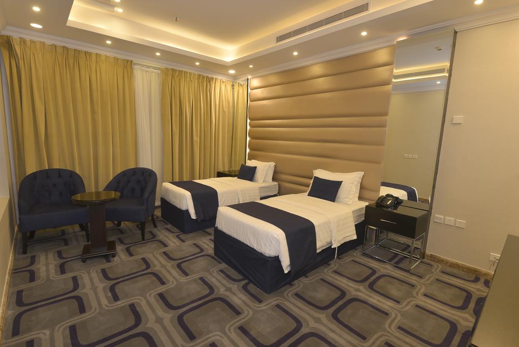 Rose White Hotel