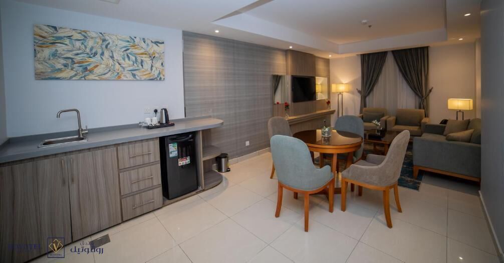 Rovotel Hotel