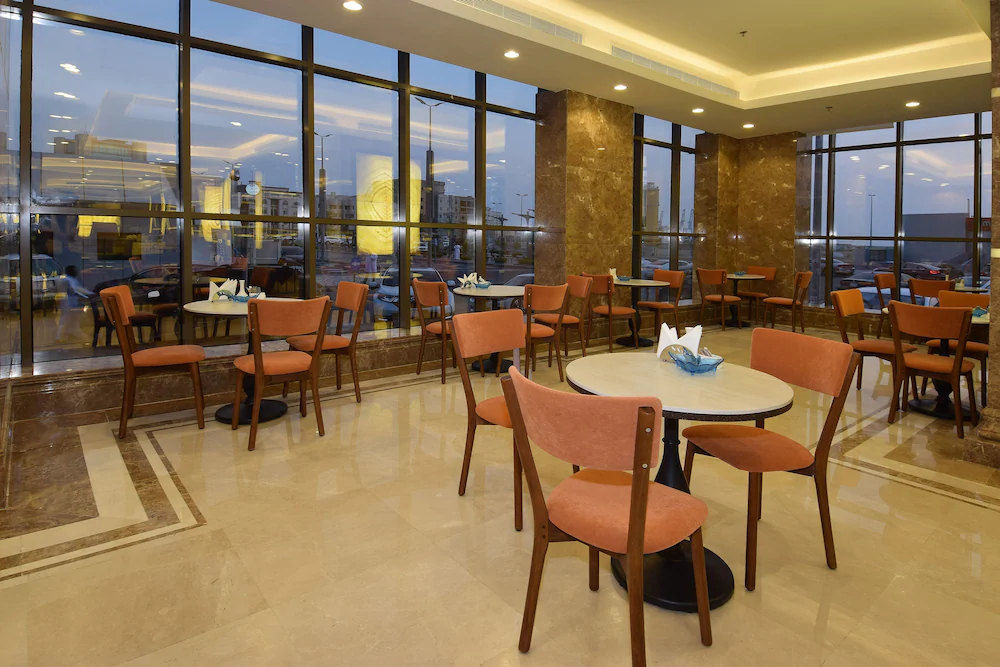 Salsabil Hotel by Warwick – Al Corniche