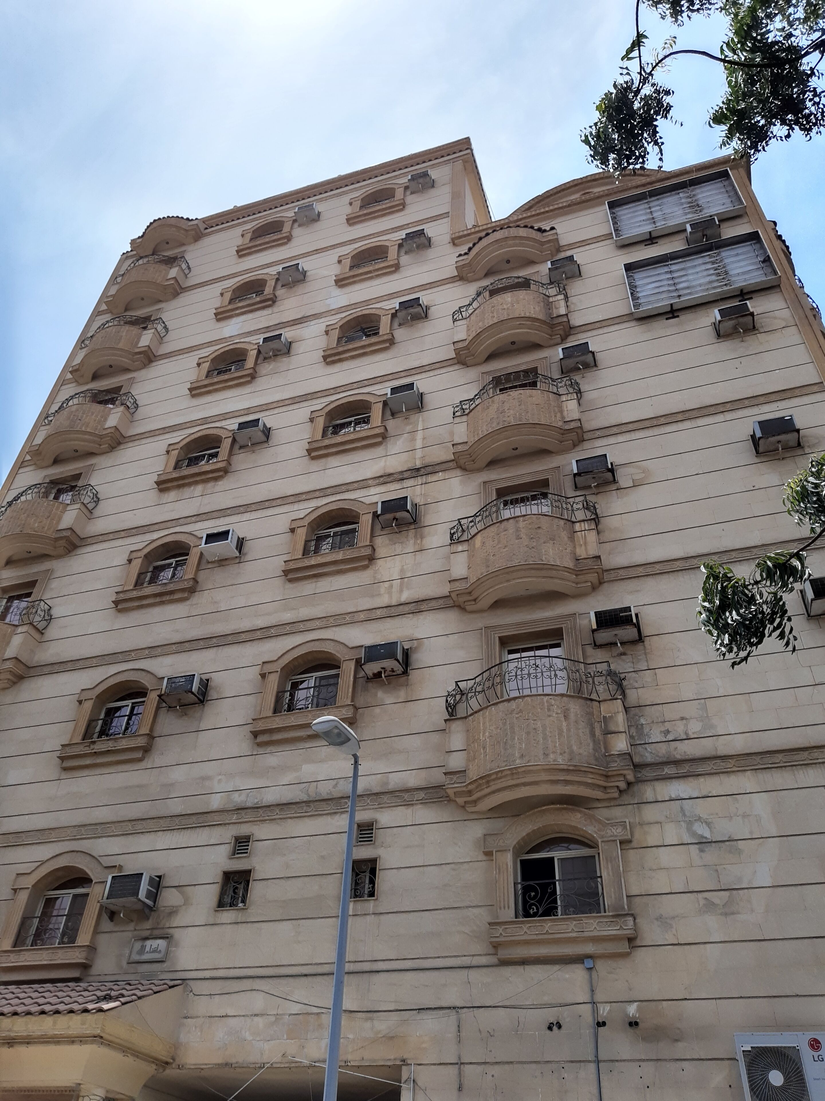 The Mar Furnished Apartments by OYO Rooms