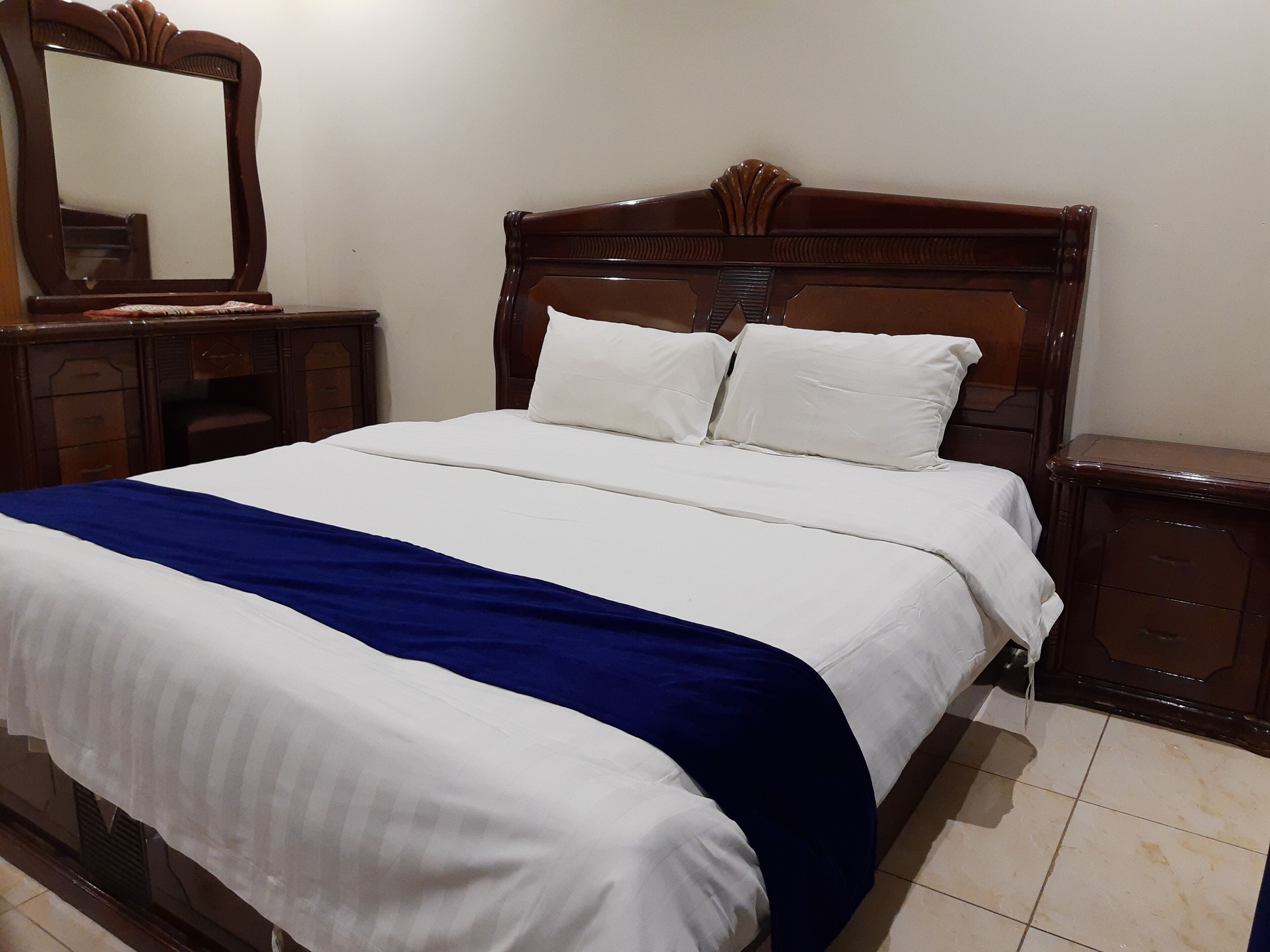 The Mar Furnished Apartments by OYO Rooms