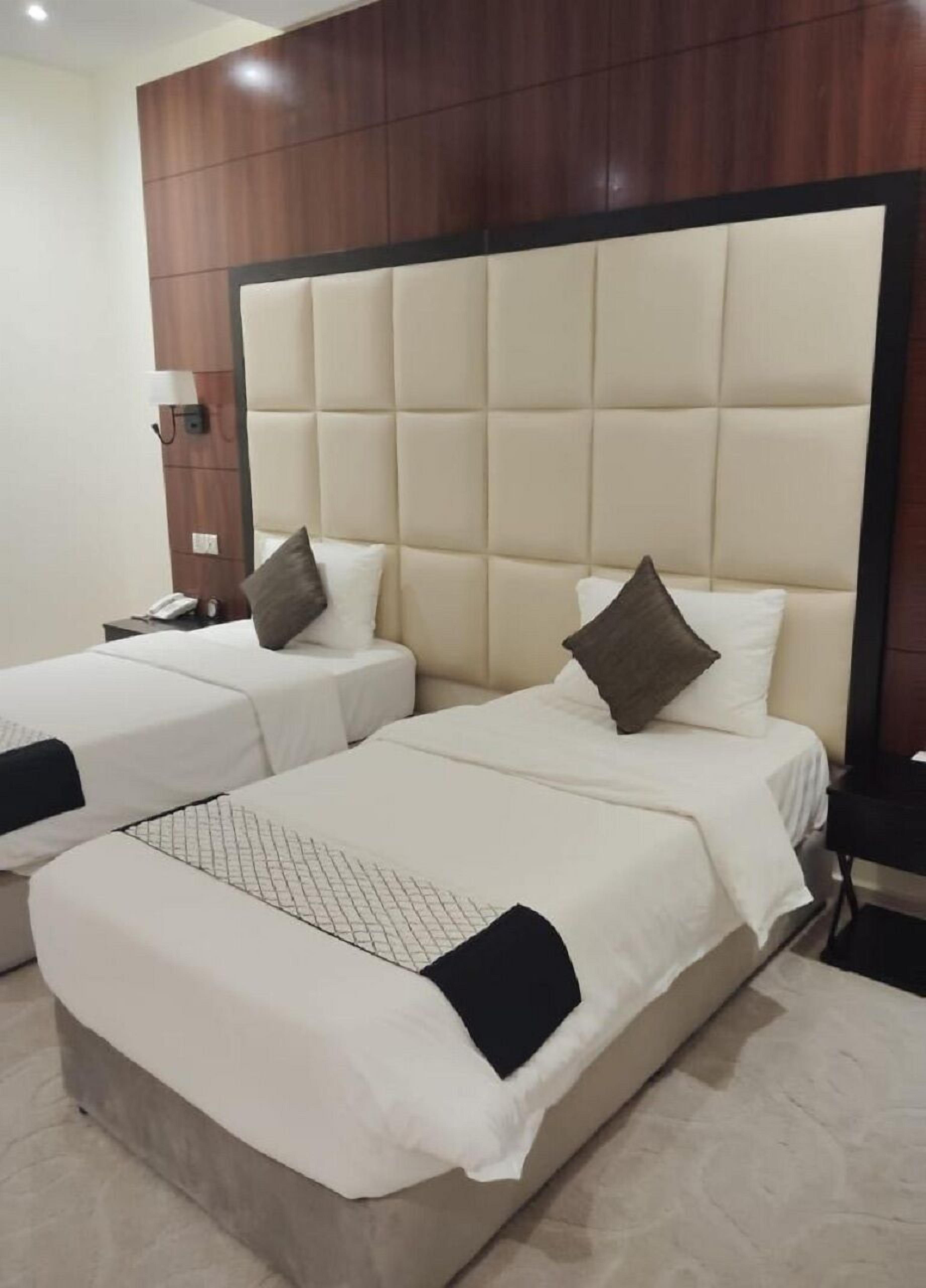 The S Hotel